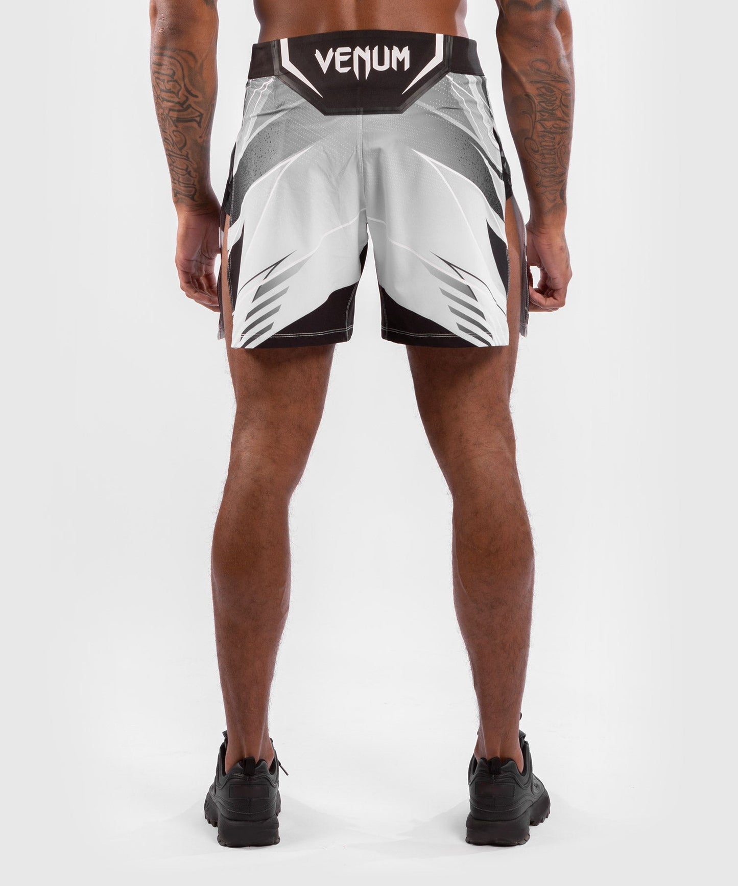 Venum Authentic Fight Night Gladiator UFC Männer Fightshorts - Weiß