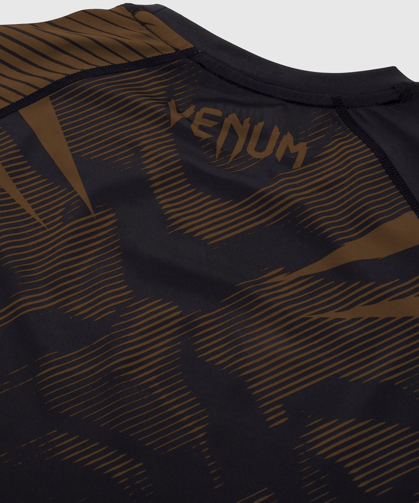 Venum NoGi 2.0 Rashguard - Kurzarm IBJJF approved - Schwarz/Braun