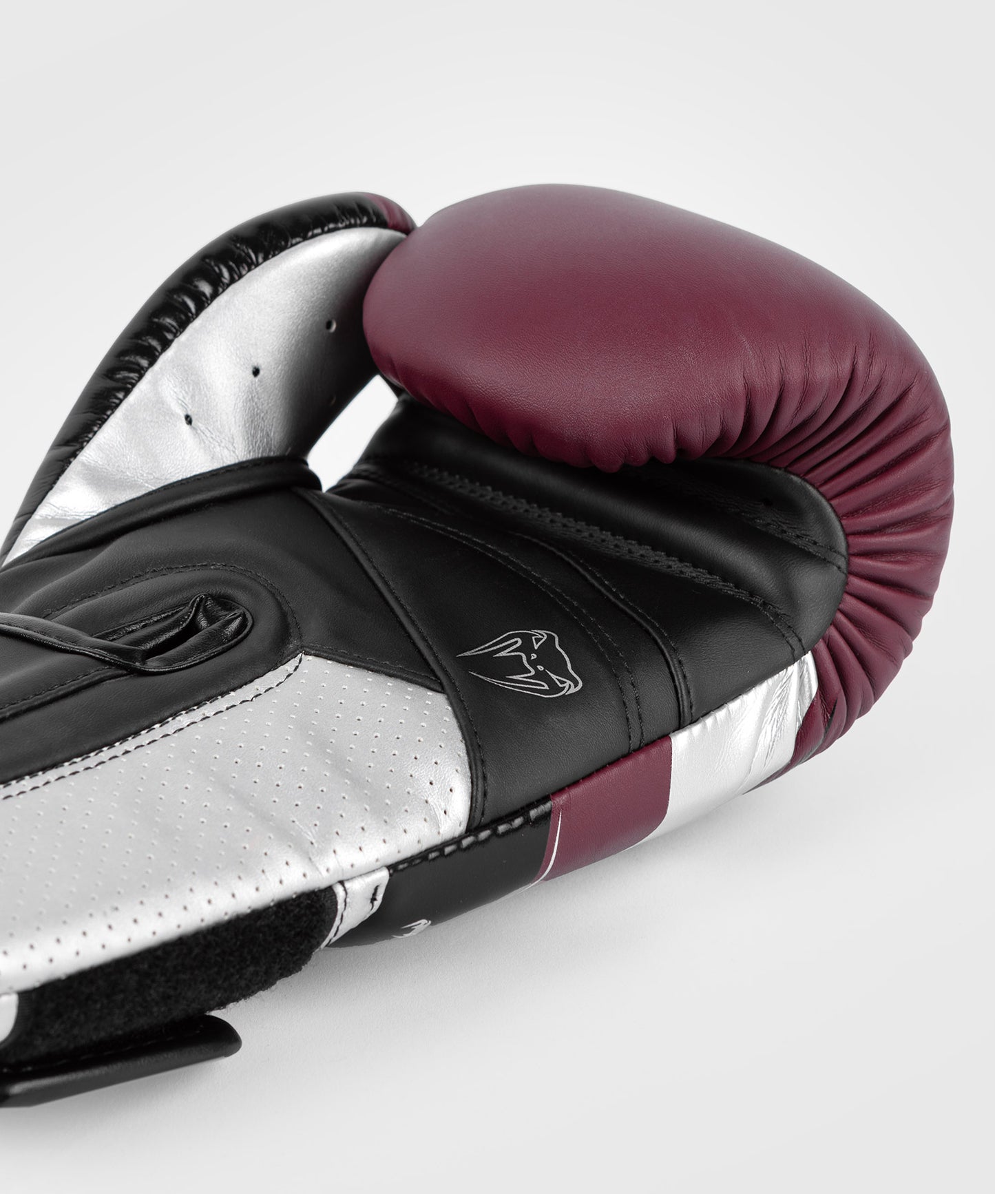 Venum Elite Evo Boxhandschuhe - Burgund/Silber