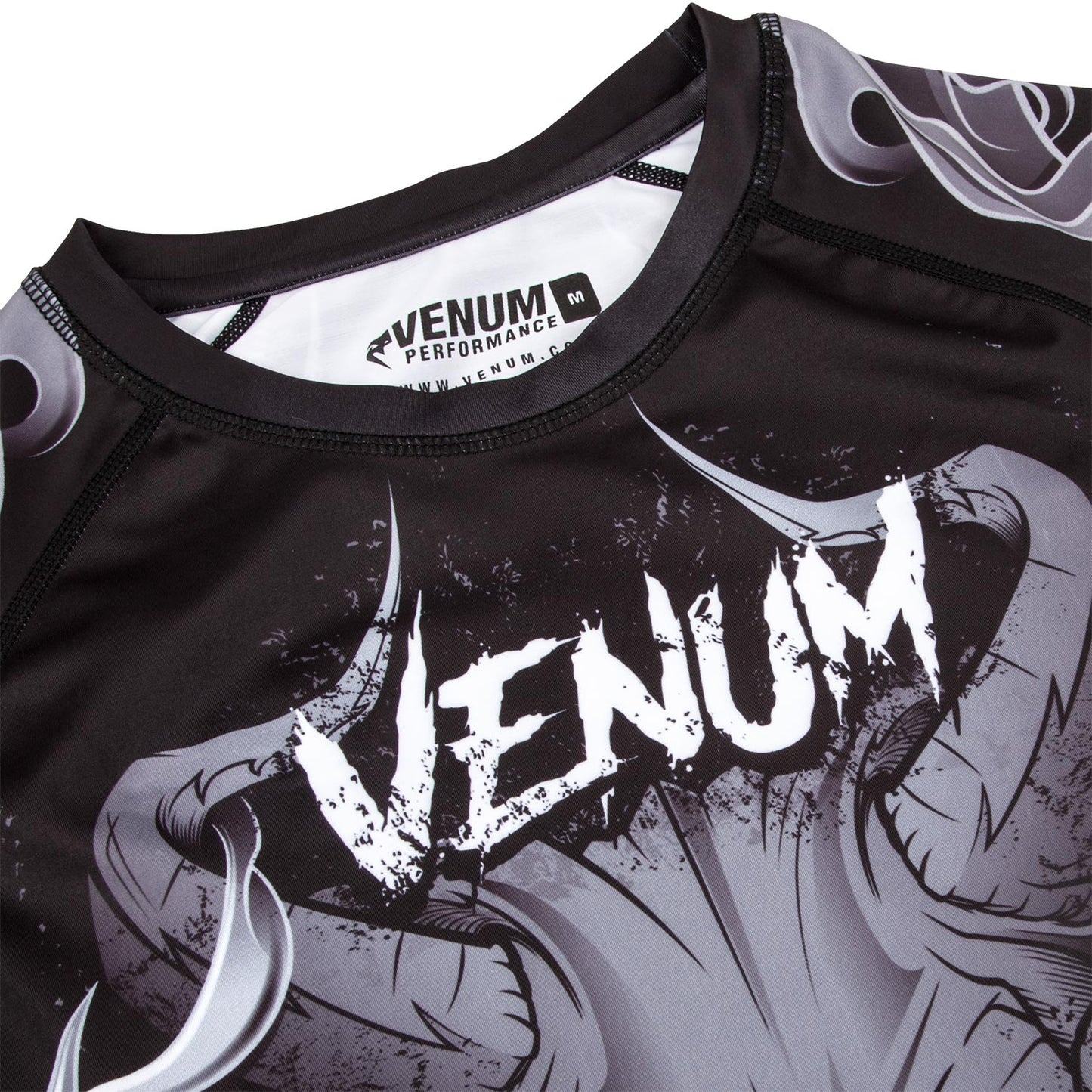 Rashguard Venum Minotaurus - Mangas Largas - Negro/Blanco