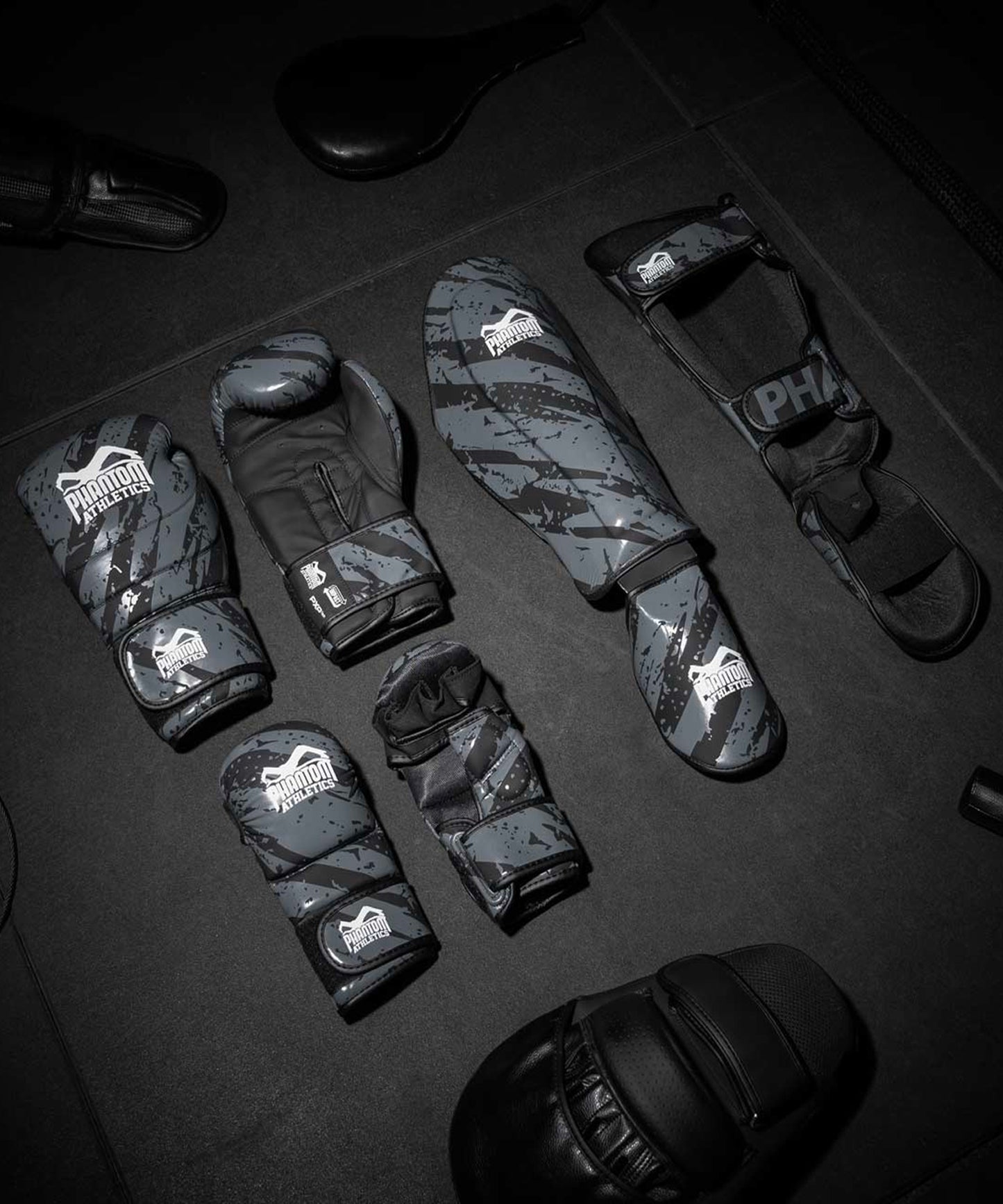 Phantom Athletics Evo Camo Tiger Guantes de Boxeo - Grau