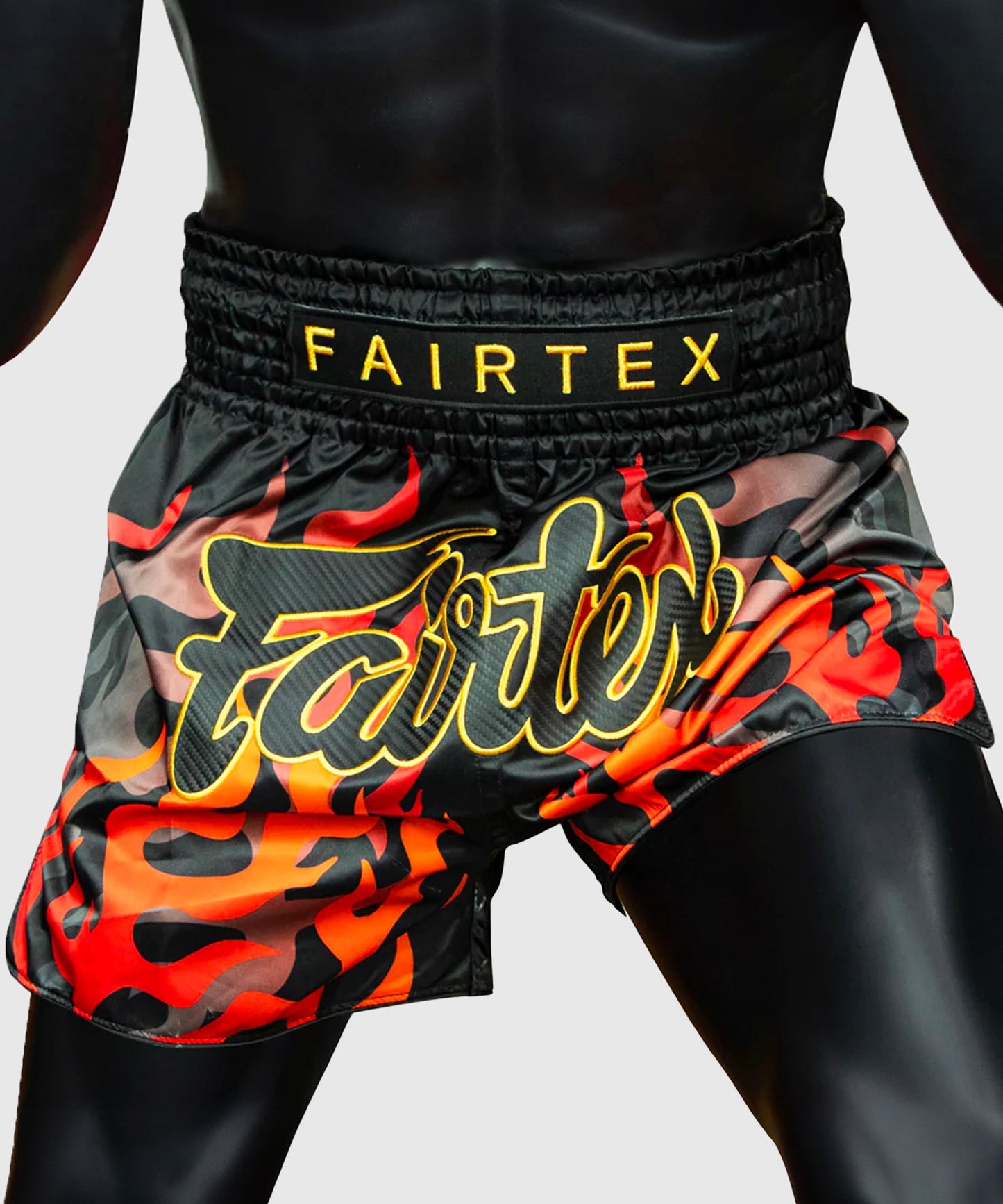 Fairtex Volcano Pantaloncini da Muay Thai - Volcano