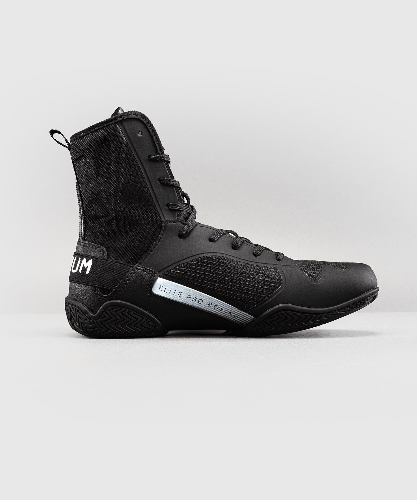 Venum Elite Neo Boxing Shoes - Black/White