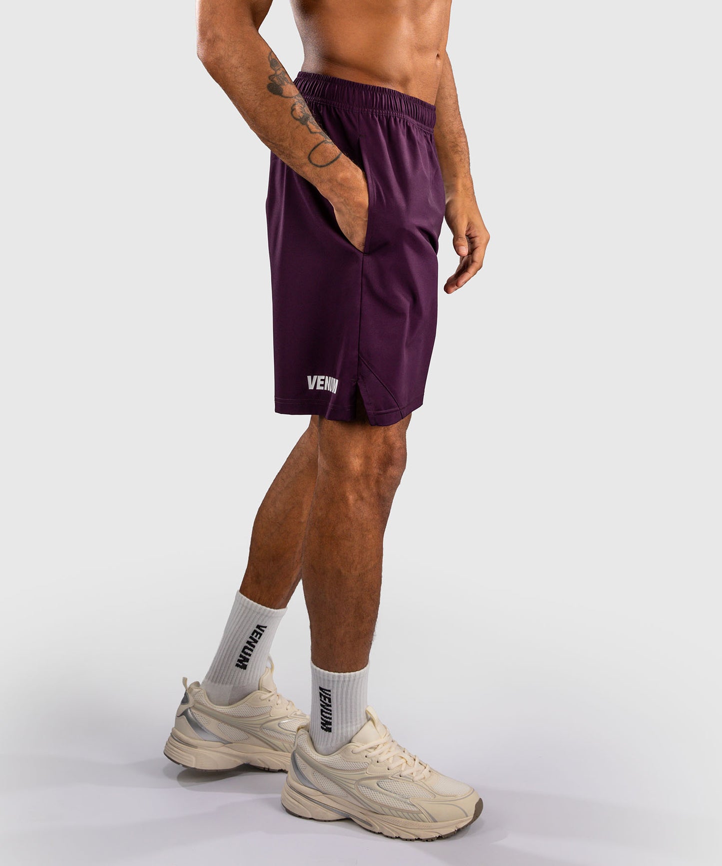 Venum Contender Shorts de entrenamiento - Morado oscuro/Blanco