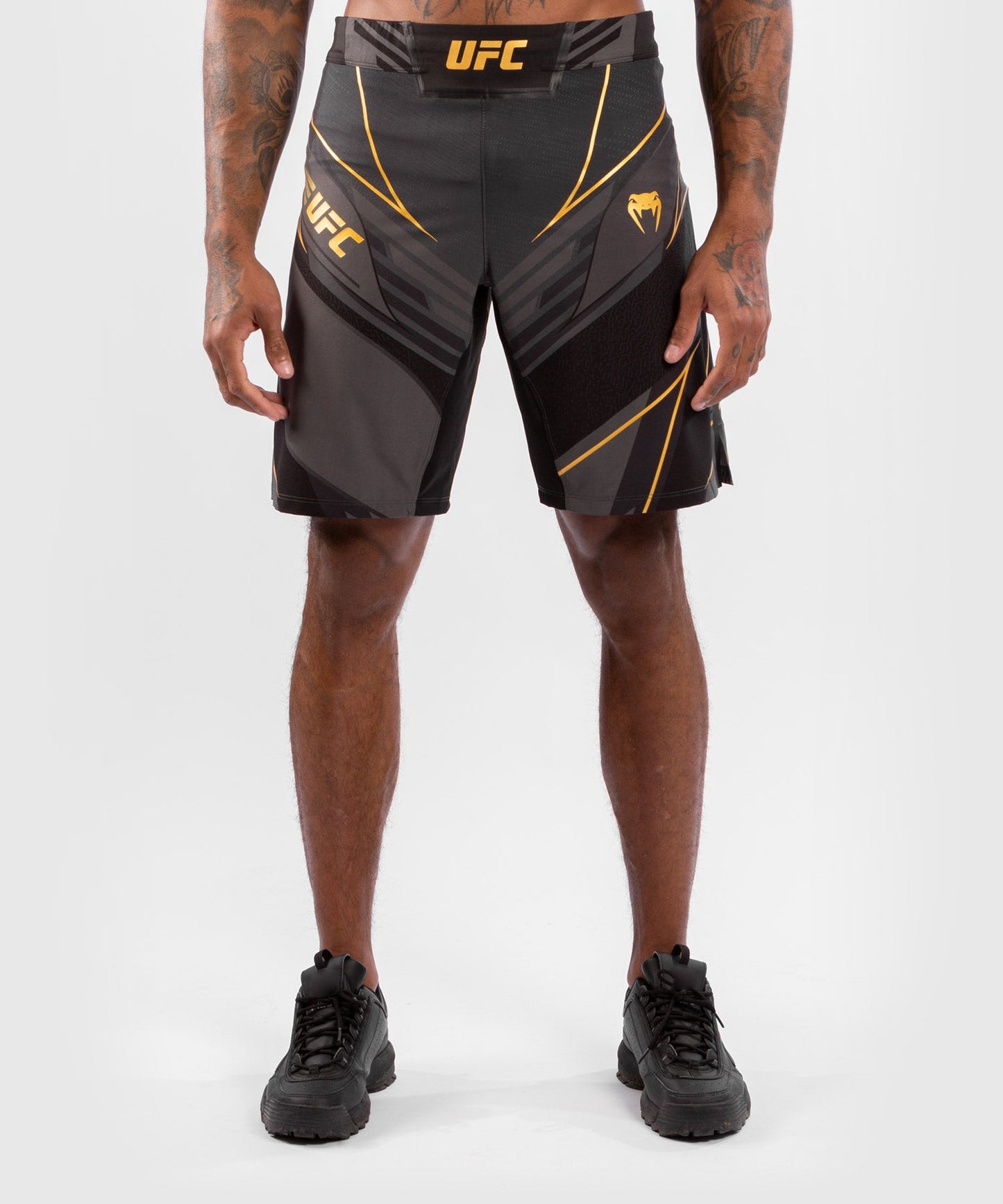 UFC Herren Fightshorts Venum Authentic Fight Night - Long Cut - - Champion