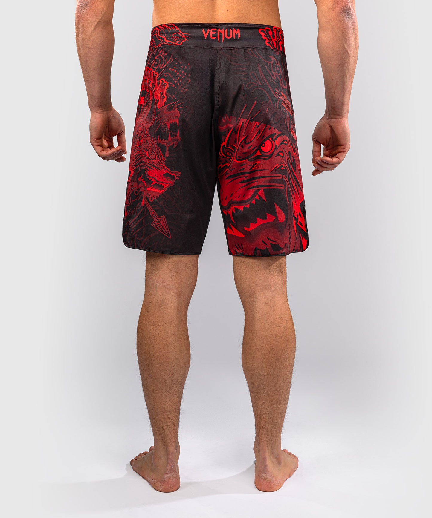 Venum Wolf Atak Pantaloncini da Combattimento – Nero/Rosso