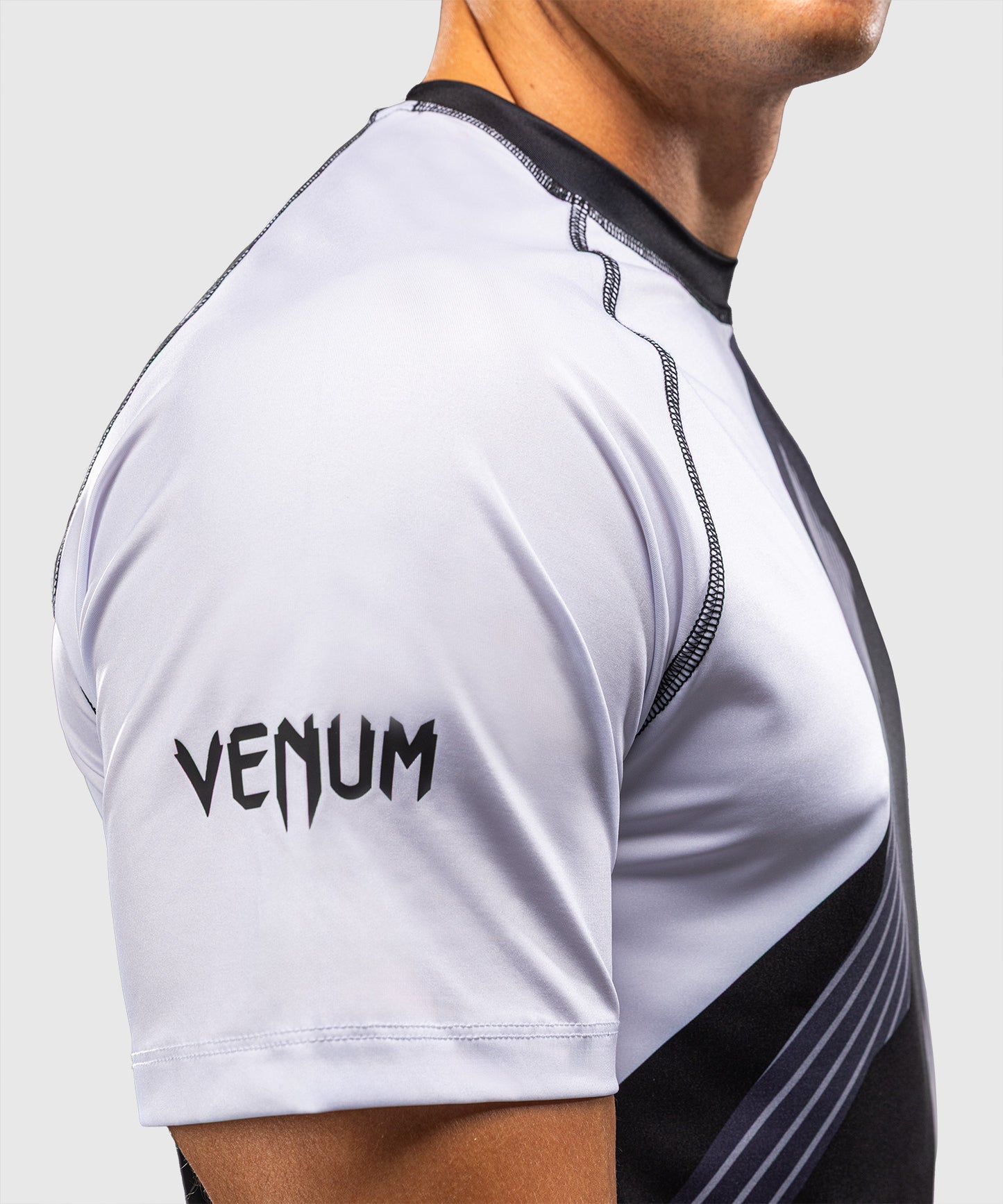 Venum No-Gi 6.0 Camiseta Dry Tech - Negro/Blanco