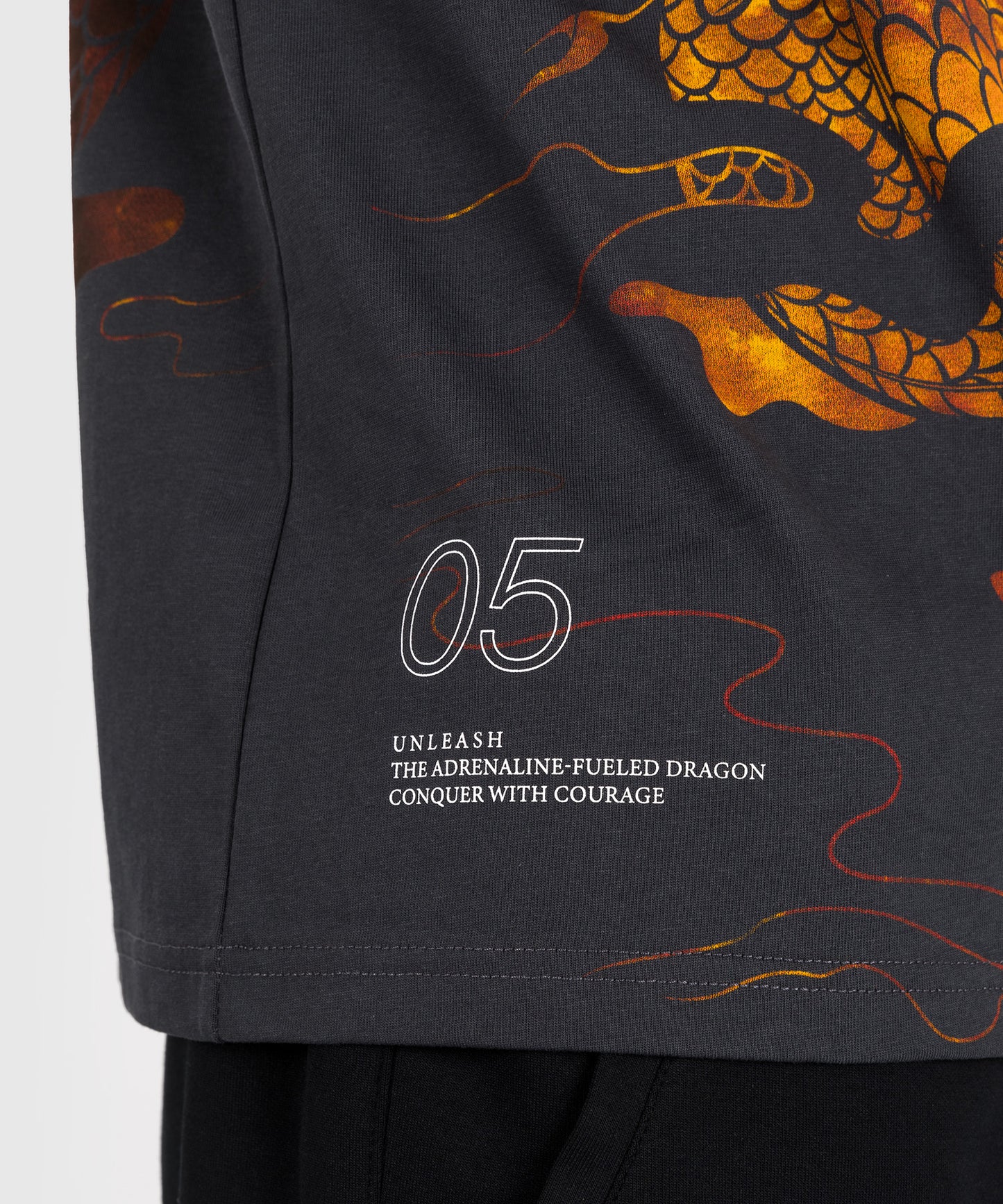 Venum Dragon's Flight T-Shirt für Männer - Vulkanrot