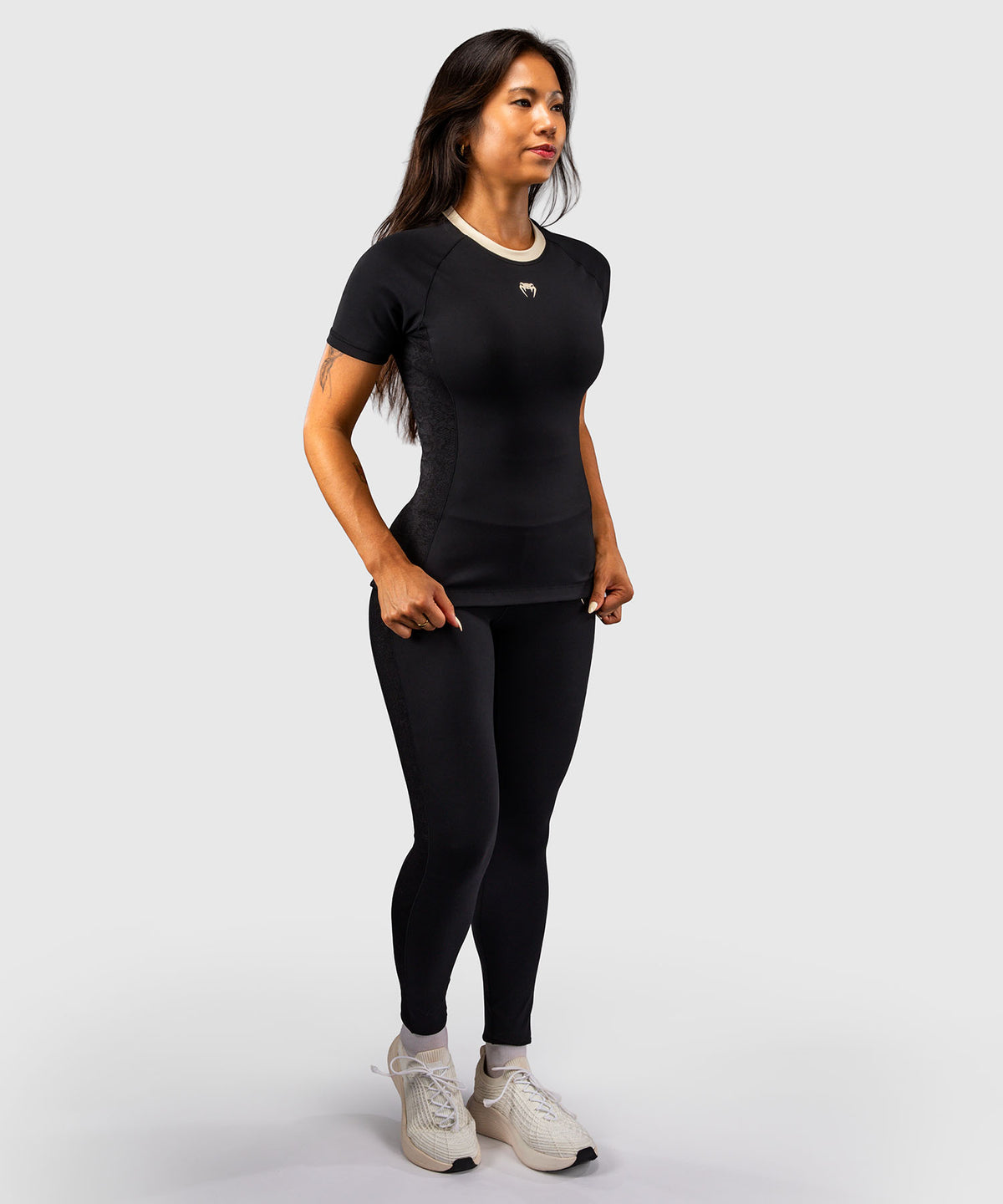 Venum Viper Damen Kurzarm-Rashguard - Schwarz