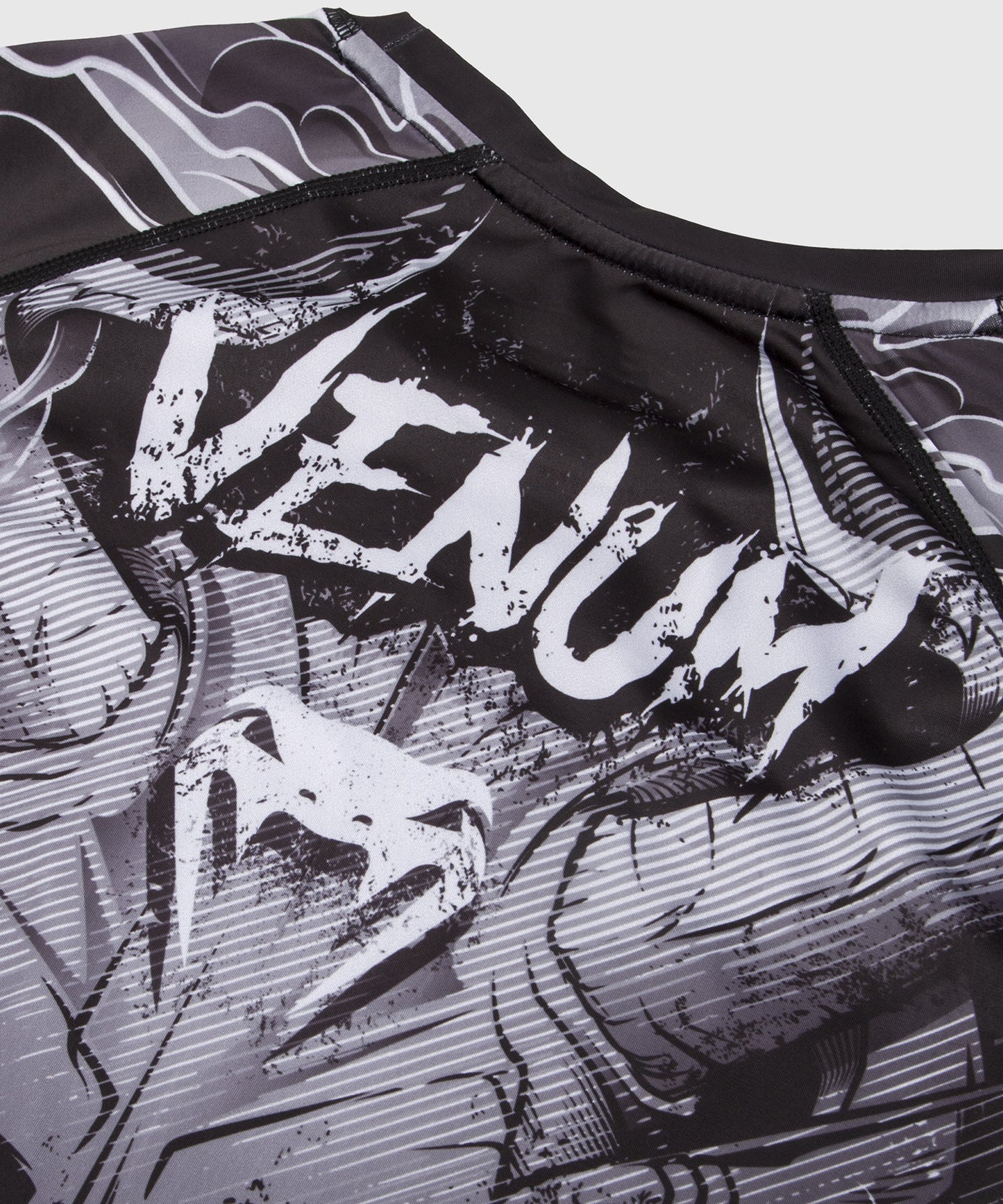 Venum Minotaurus Rashguard - Kurzarm - Schwarz/Weiß