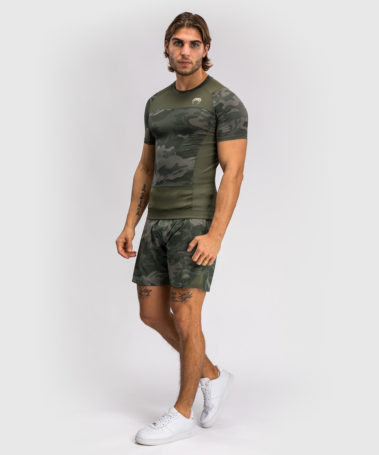Venum G-Fit Air Herren Kurzarm Rashguard - Armee-Tarnmuster