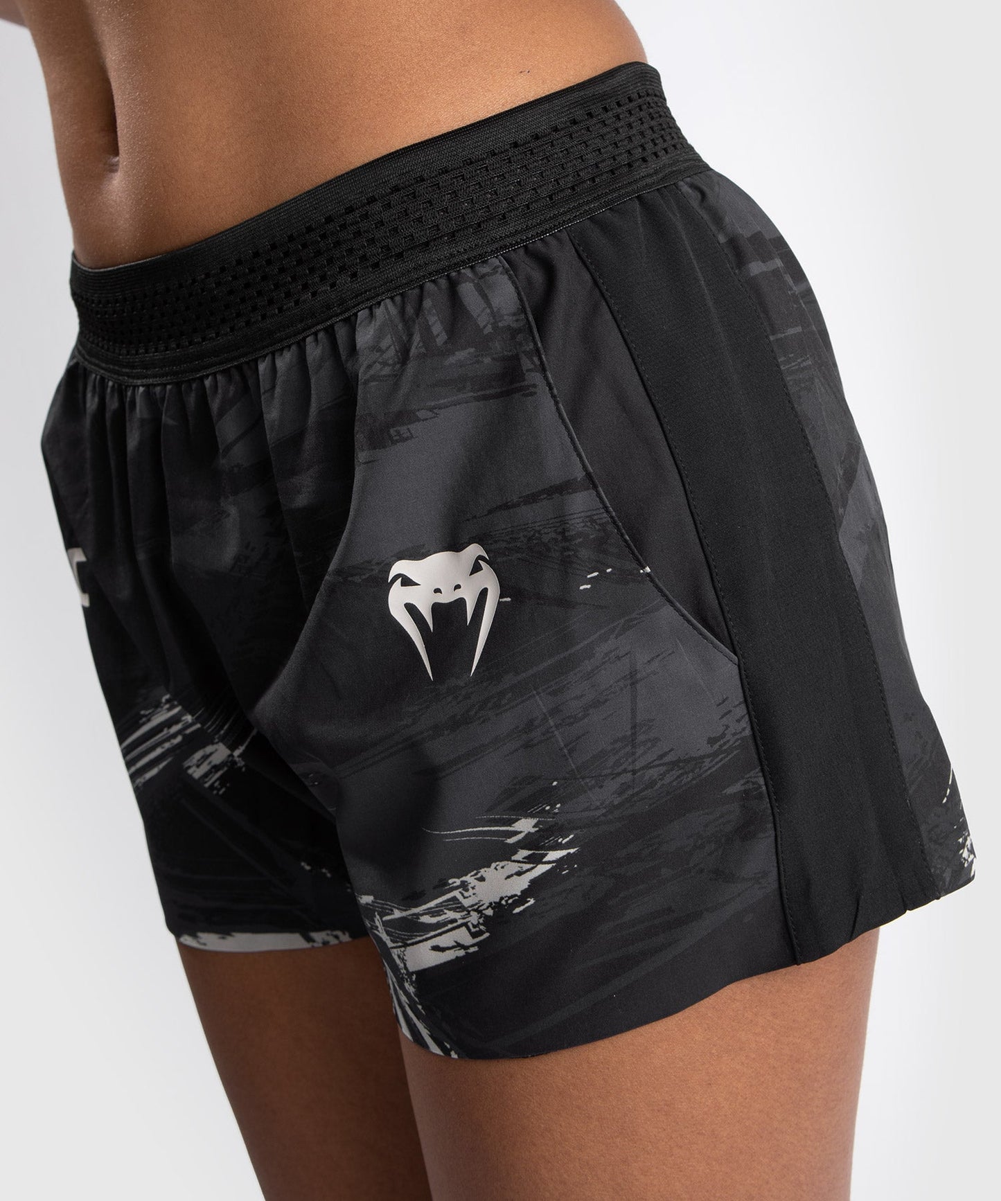 Venum Authentic Fight Week 2.0 UFC-Trainingsshorts - Damen - Schwarz/Sand