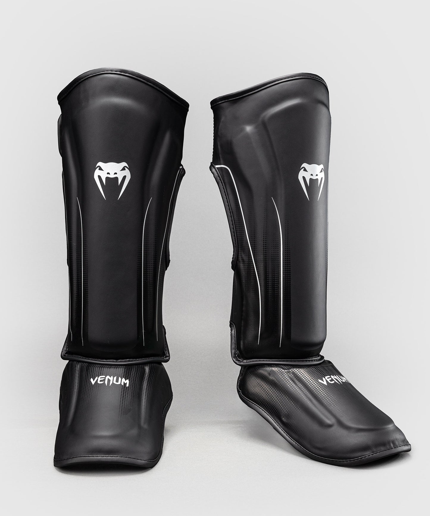 Protège-tibias Venum Stealth – Noir/Blanc