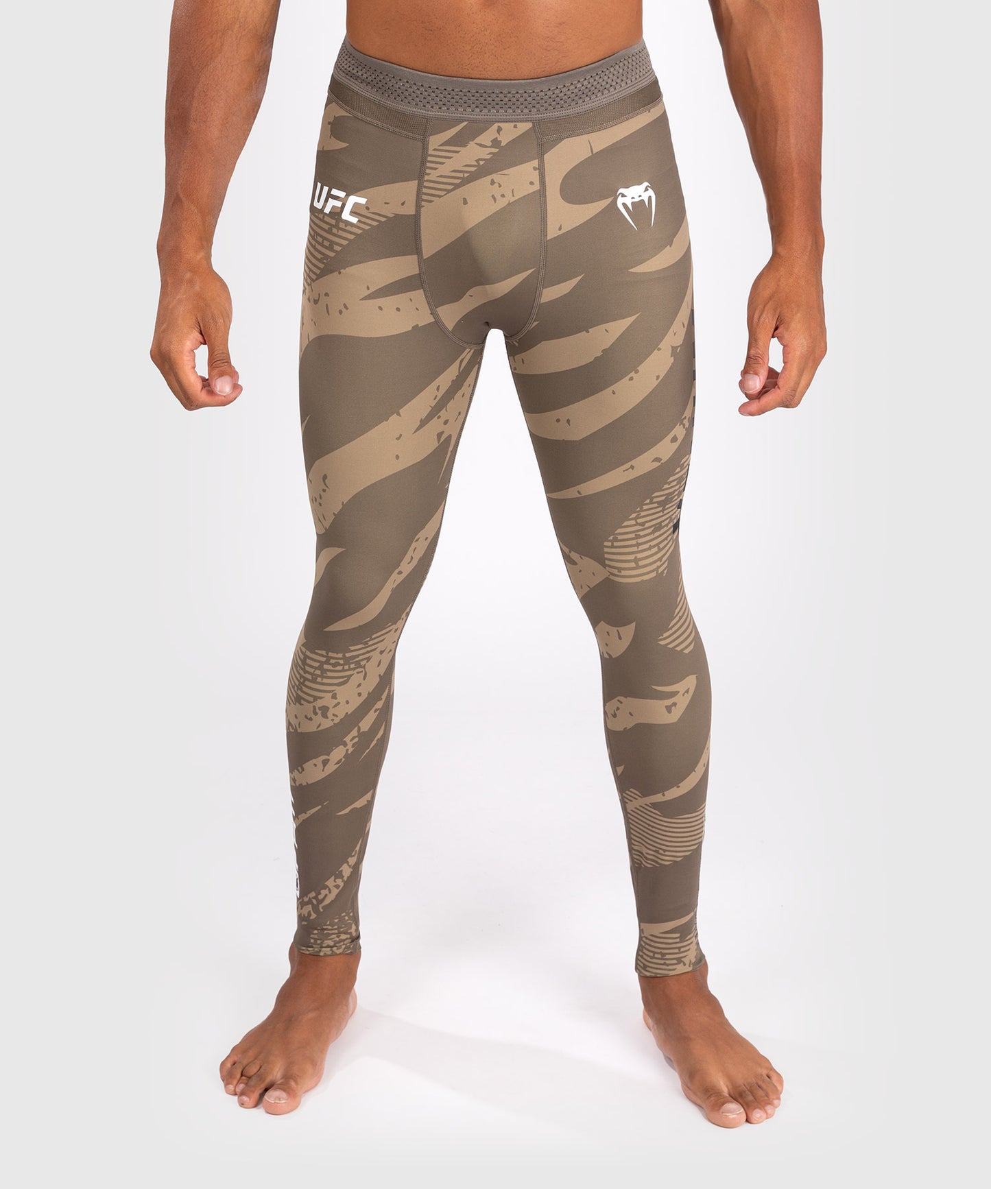 UFC Adrenaline By Venum Fight Week Performance Malla para Hombre - Desert Camo