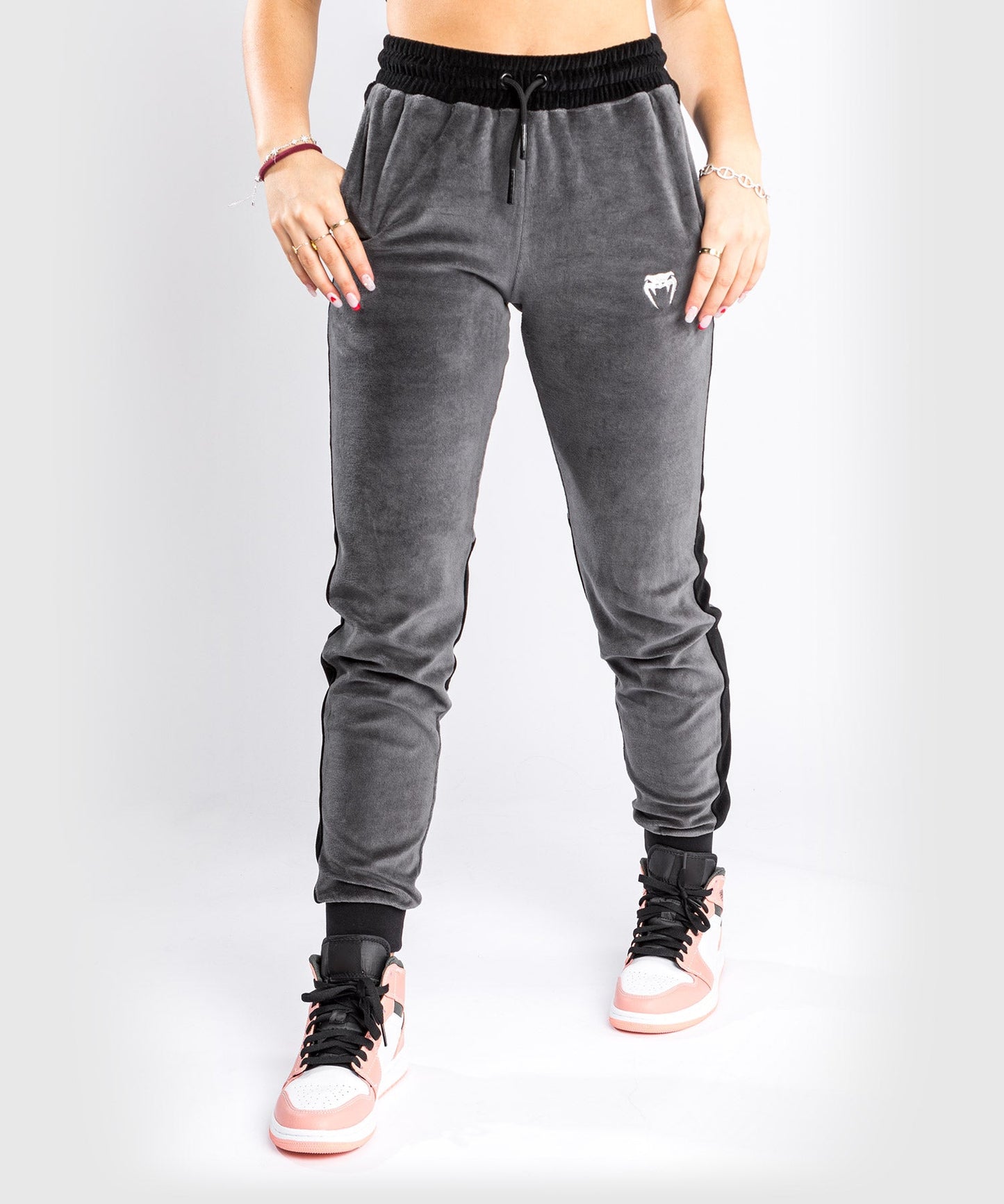 Venum Camoline 2.0 Velvet Joggers Jogginghose - Damen - Grau Schwarz