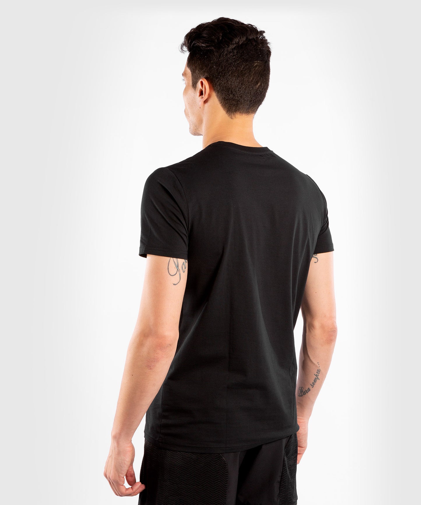 Camiseta Venum Classic – Negro/Negro