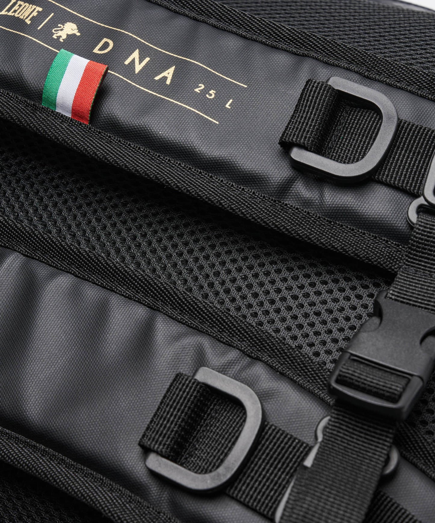Leone DNA Mochila – Negro/Dorado