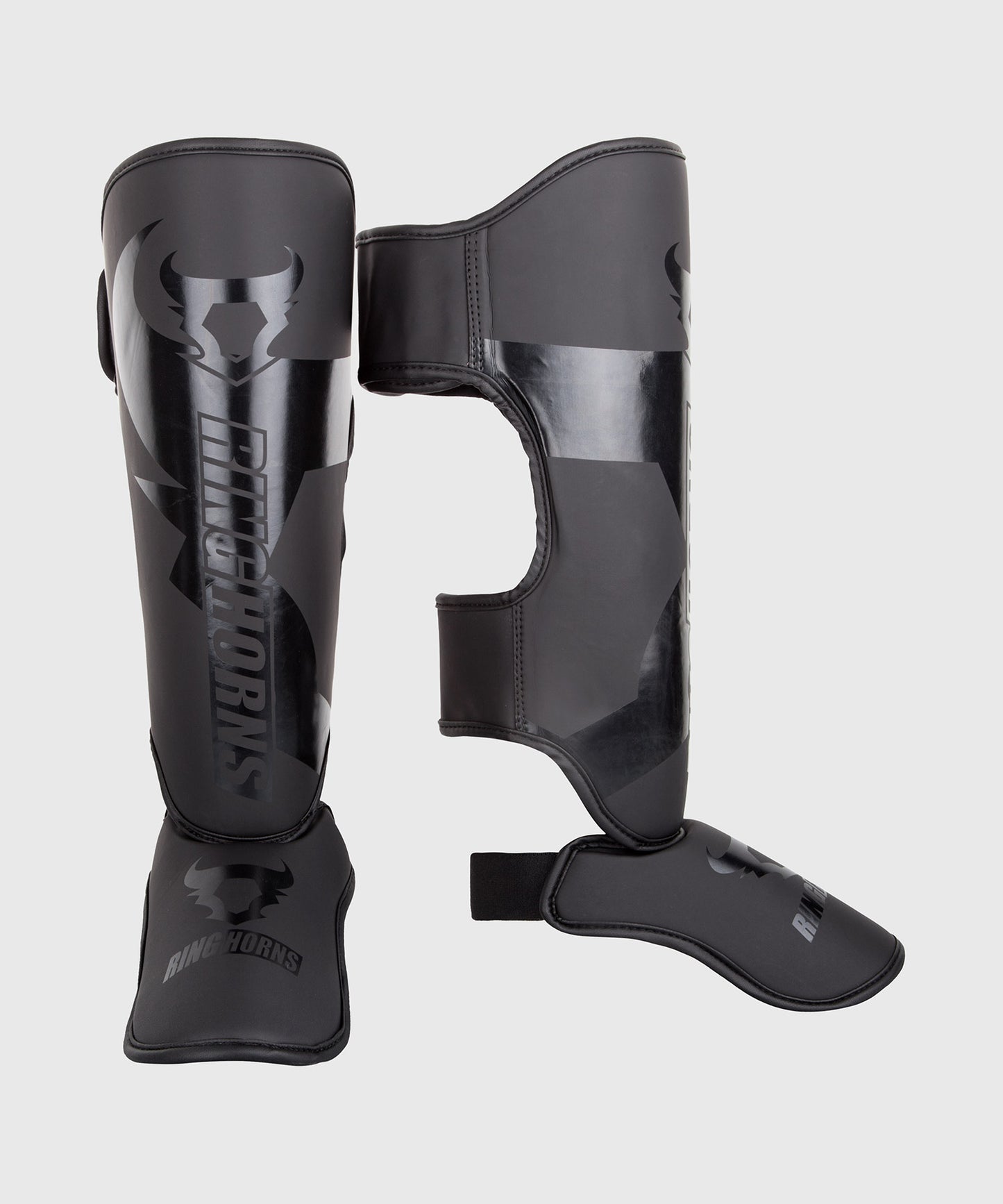 Ringhorns Charger by Venum Shin Guards and Foot Protectors – Nero/Nero