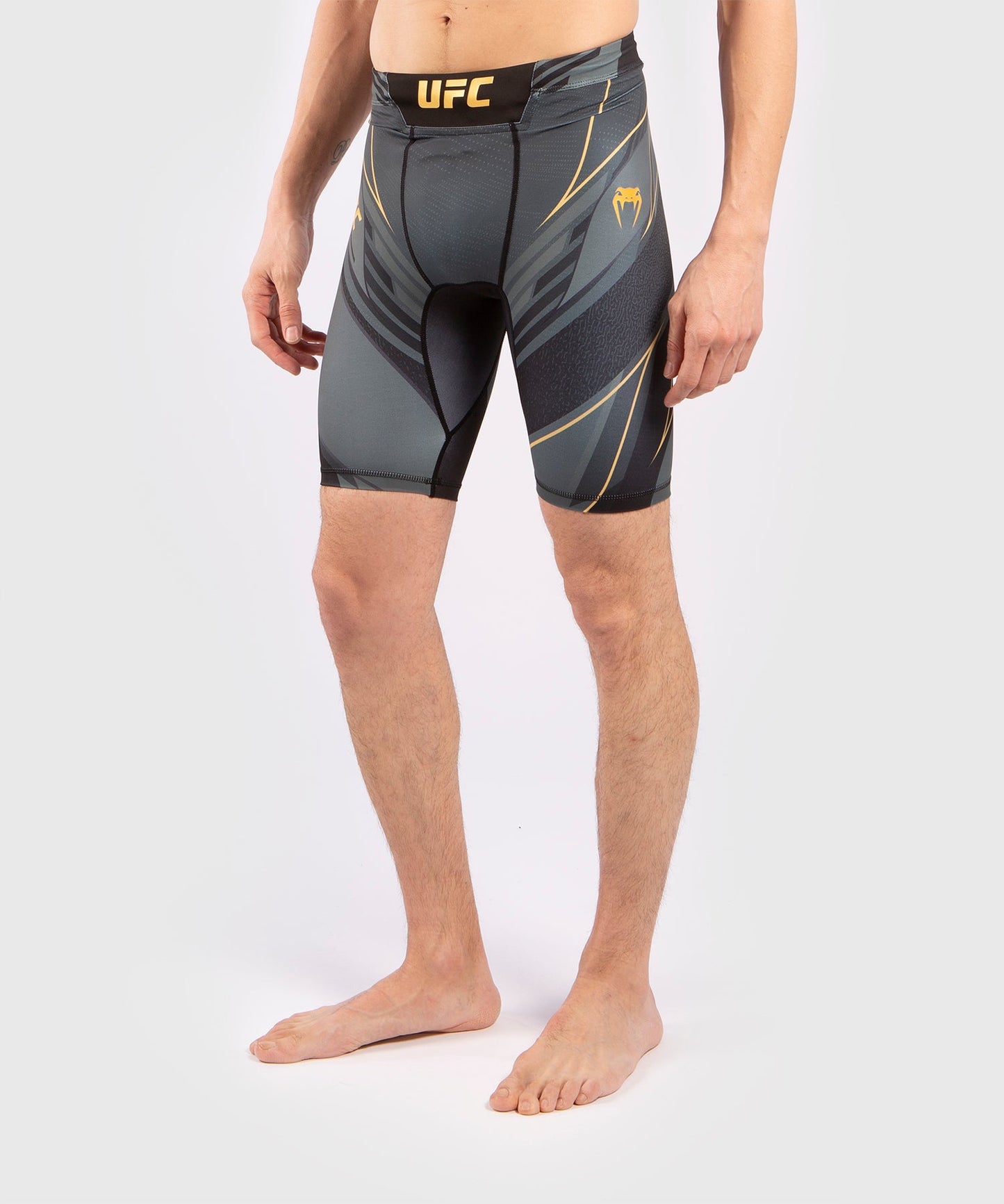 Venum Pro Line Herren UFC Kompressionsshorts - - - - - - - - - - - -. Champion