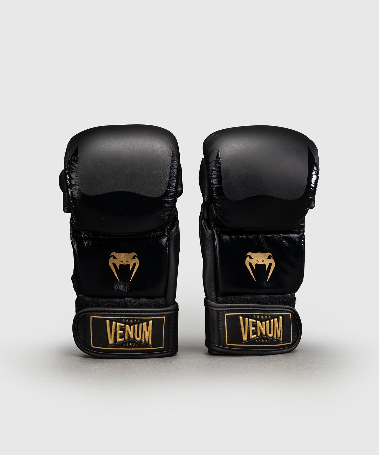 Venum Attack 2.0 Guanti da Sparring in Pelle – Nero/Oro