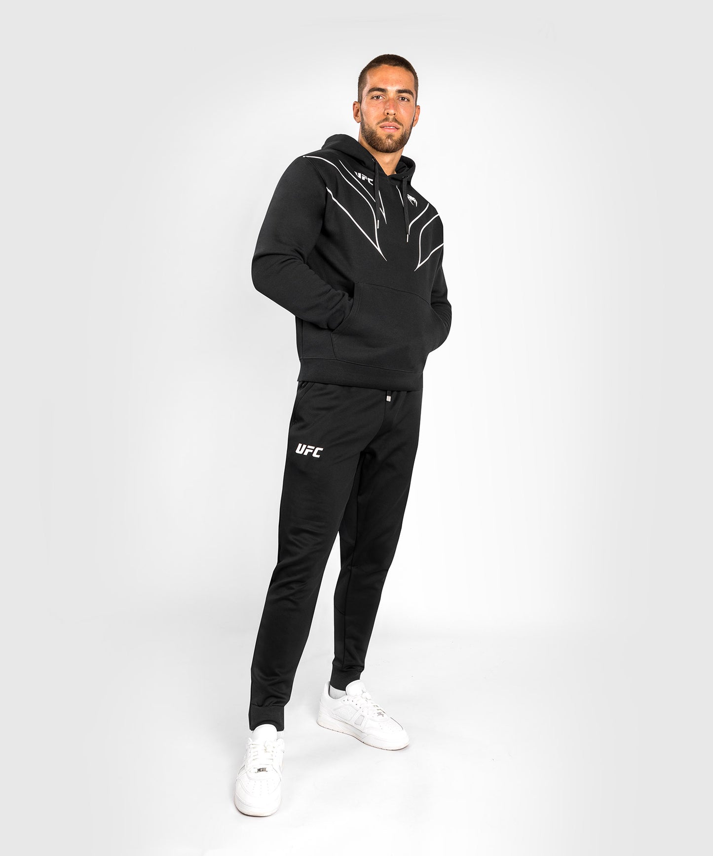 Sudadera con capucha y cremallera completa para hombre UFC Venum Replica 2.0 - Negro  