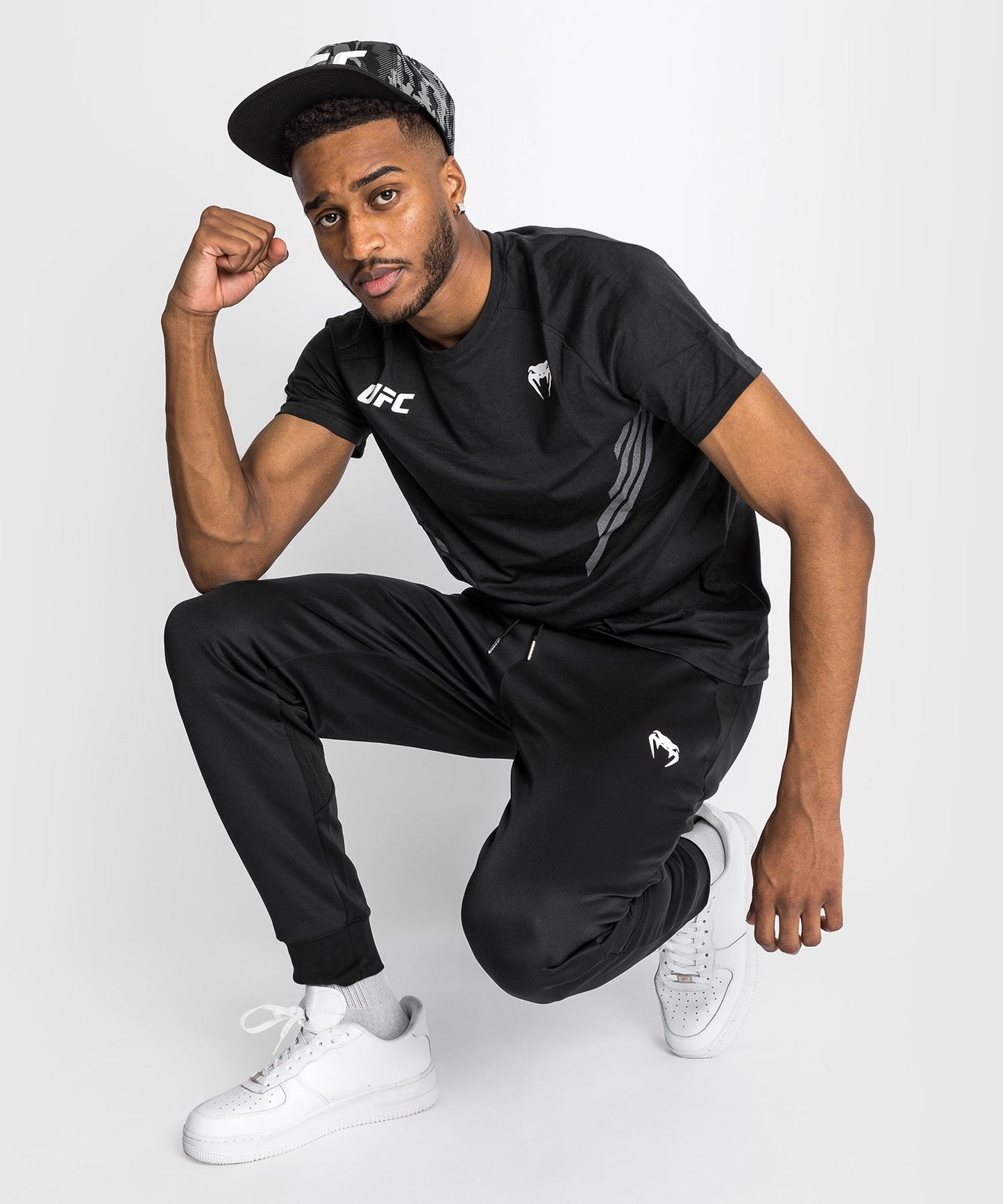Venum Pro Line Herren UFC Jogginghose - Schwarz