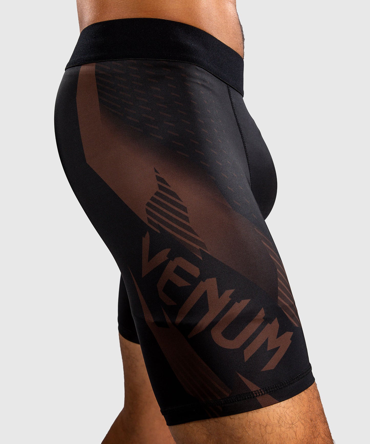 Venum No-Gi 6.0 Pantalón Corto de Compresión - Negro/Marrón