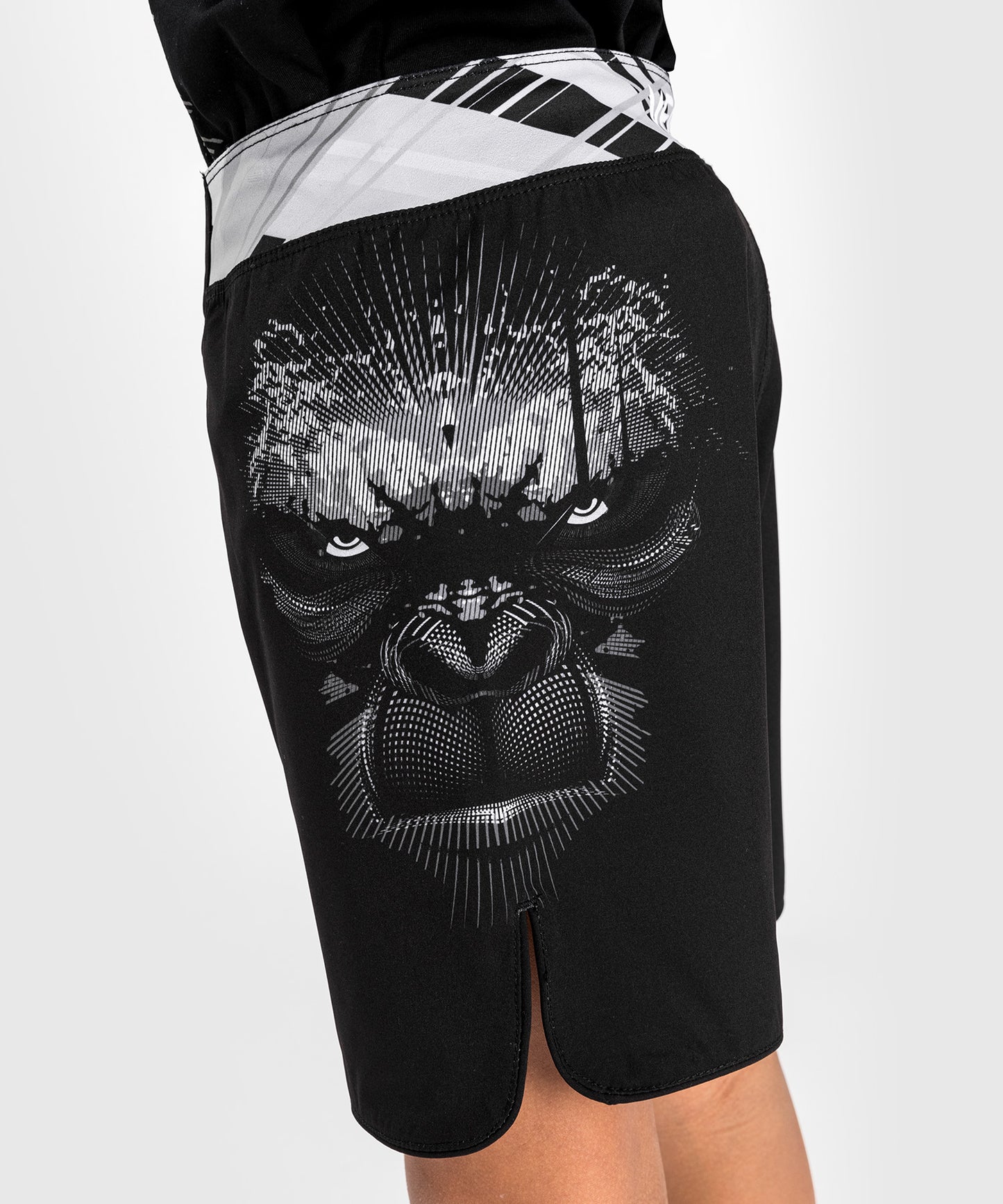 Venum Gorilla Jungle Pantaloncini da combattimento per bambini - Nero/Bianco