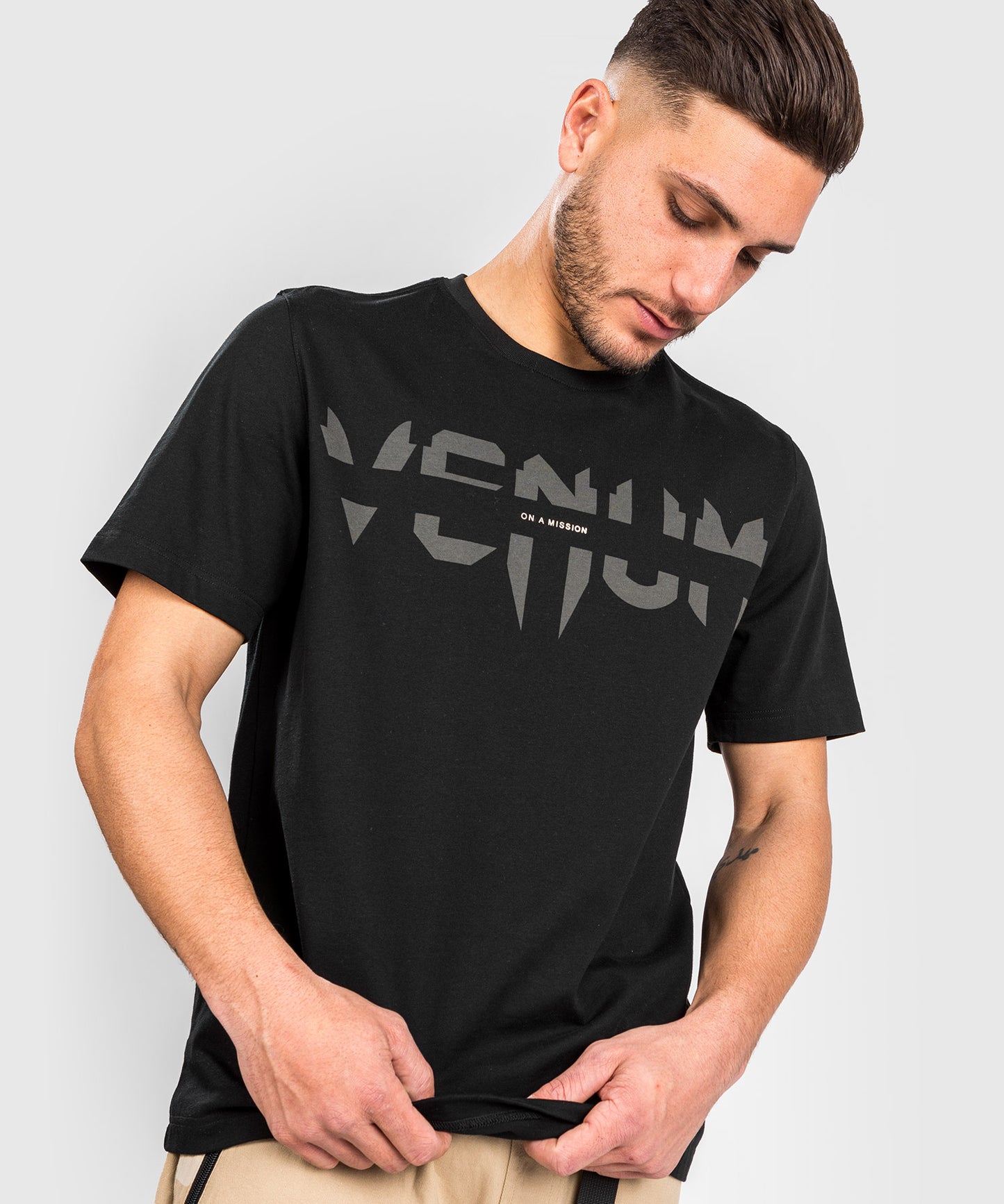 Venum On a Mission T-Shirt – Regular Fit – Schwarz