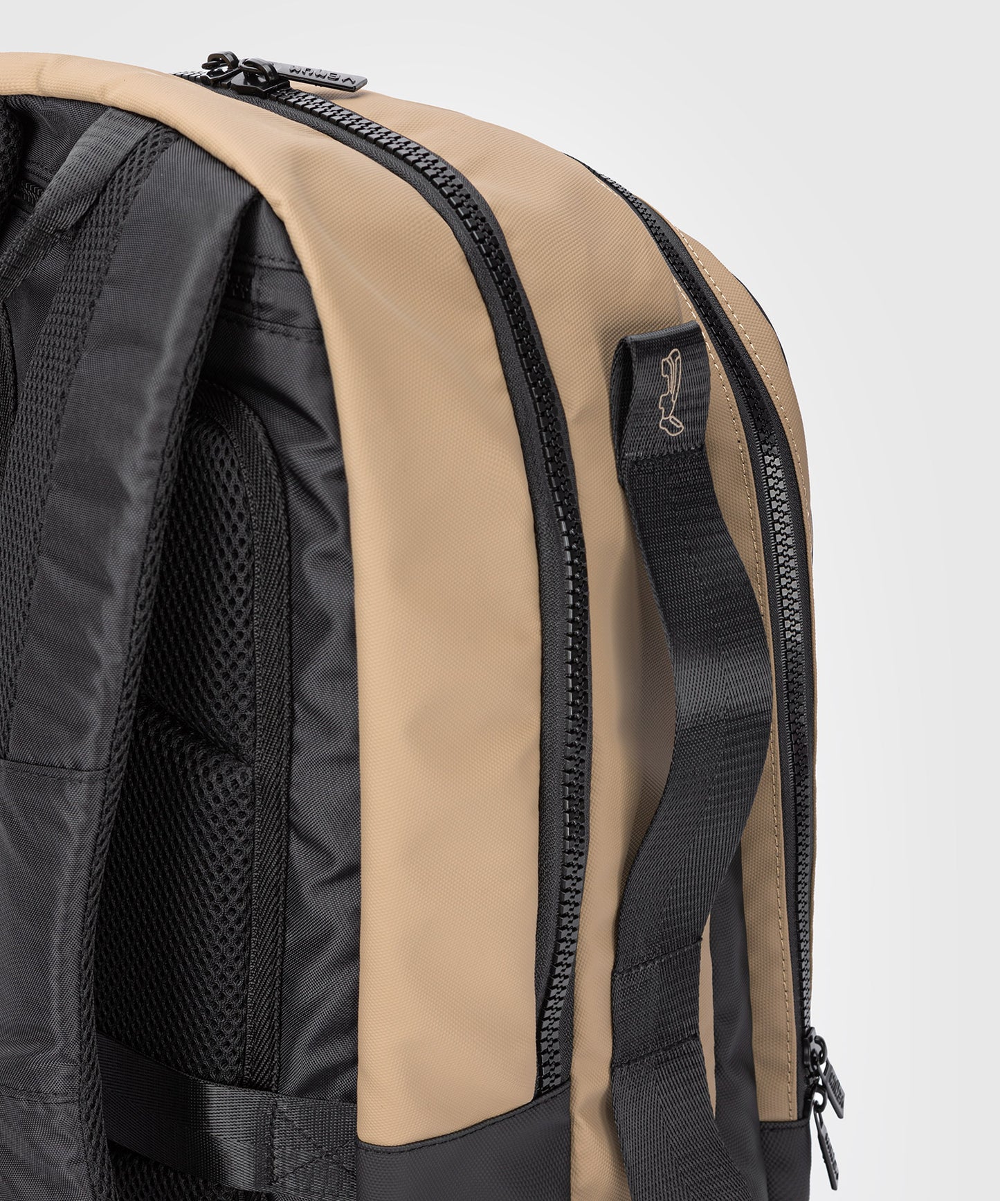 Venum Evo 2 Mochila (20-25L) – Negro/Arena