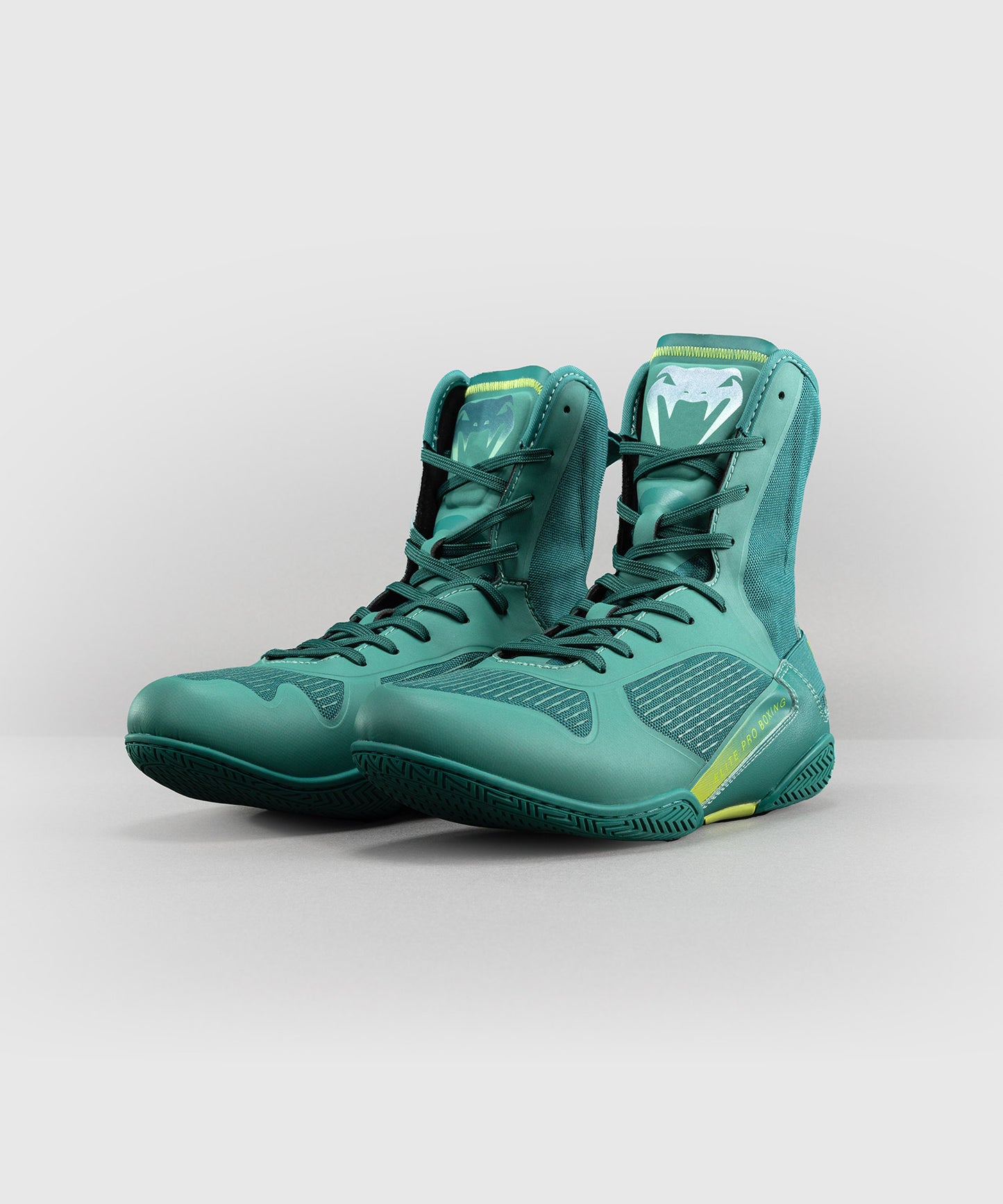 Venum Elite Neo Boxing Shoes - Green/ Neon Yellow
