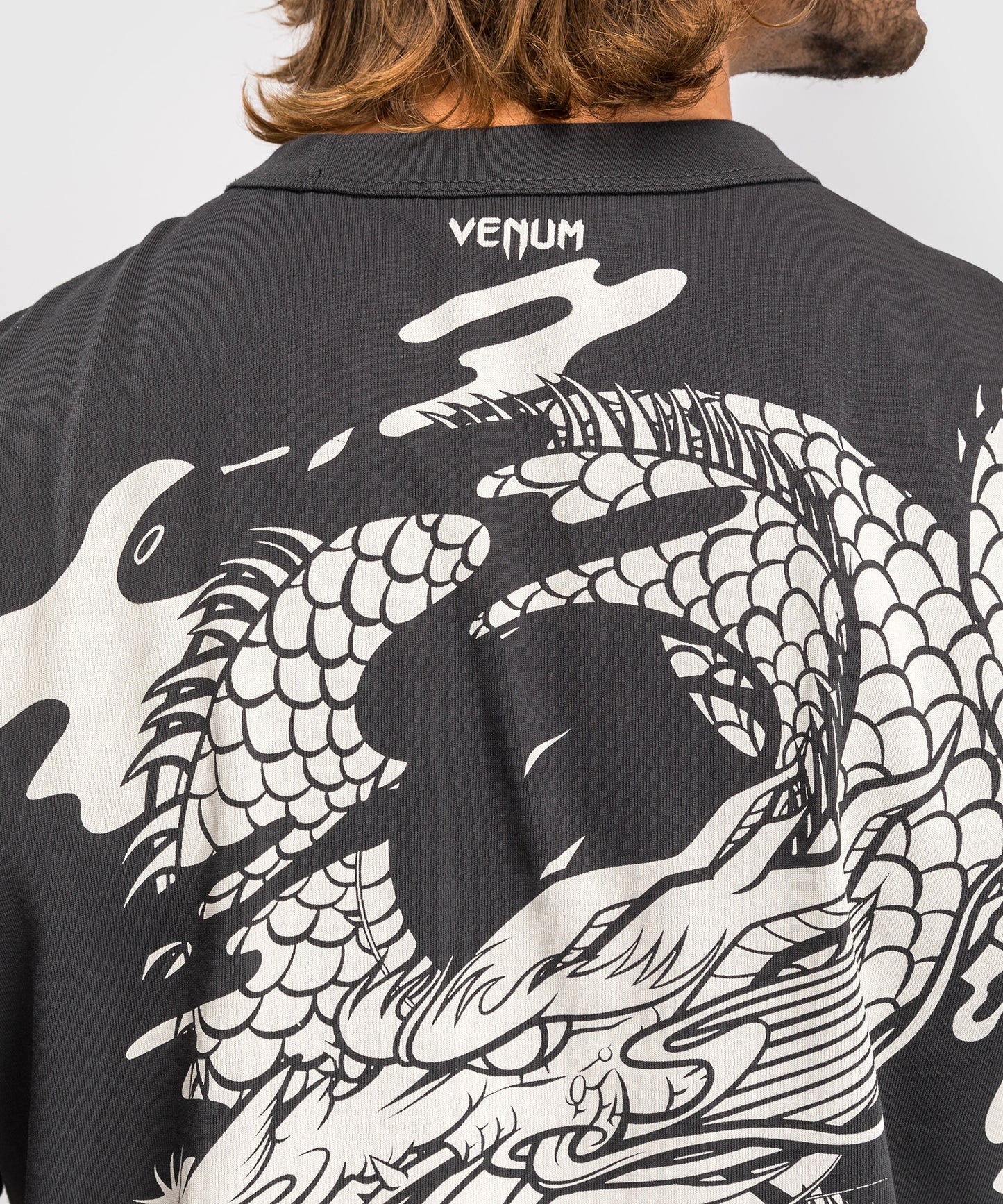 T-shirt Venum Dragon’s Flight - Gris Charbon/Blanc Crème