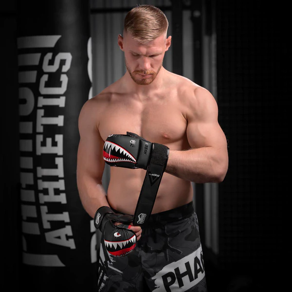 Phantom Athletics Fight Squad MMA-Sparring-Handschuhe - Schwarz