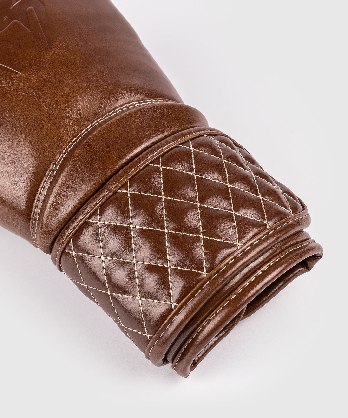Gants de Boxe Venum Impact Classic - Havana Brillant
