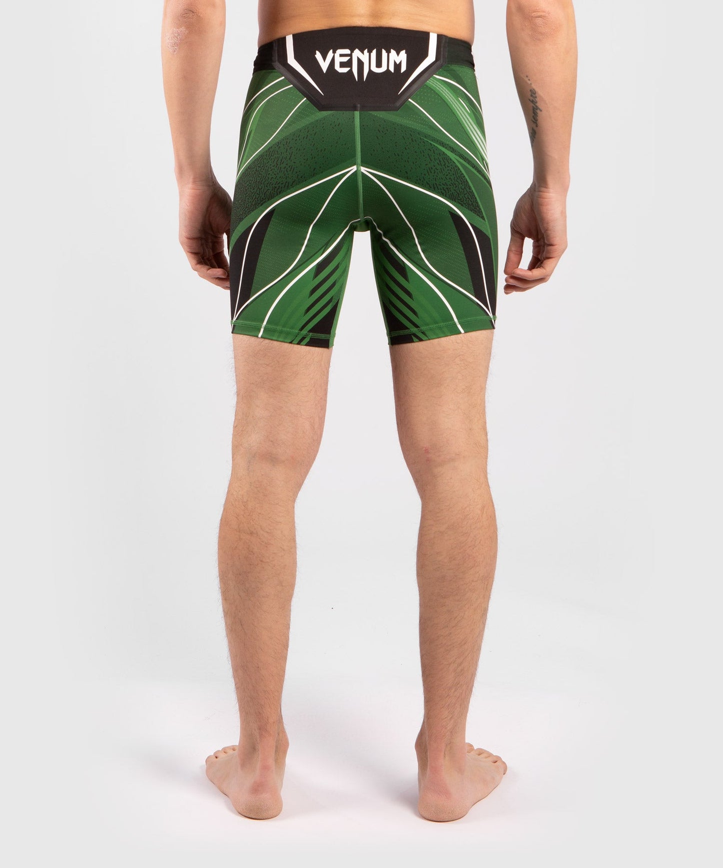 Men's UFC Venum Authentic Fight Night Compression Shorts - Short - Green