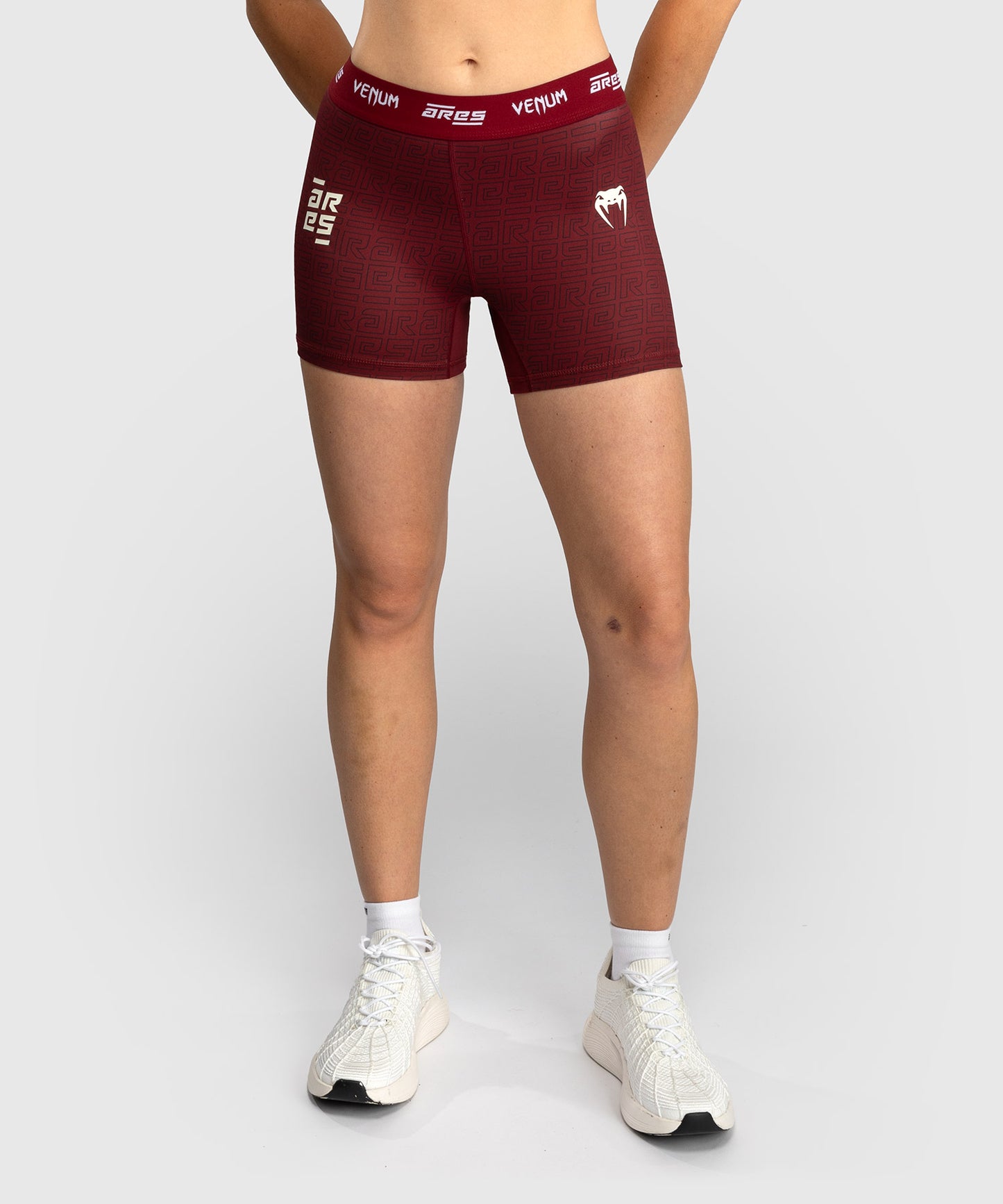Venum x Ares Damen Vale Tudo Shorts - Burgunder