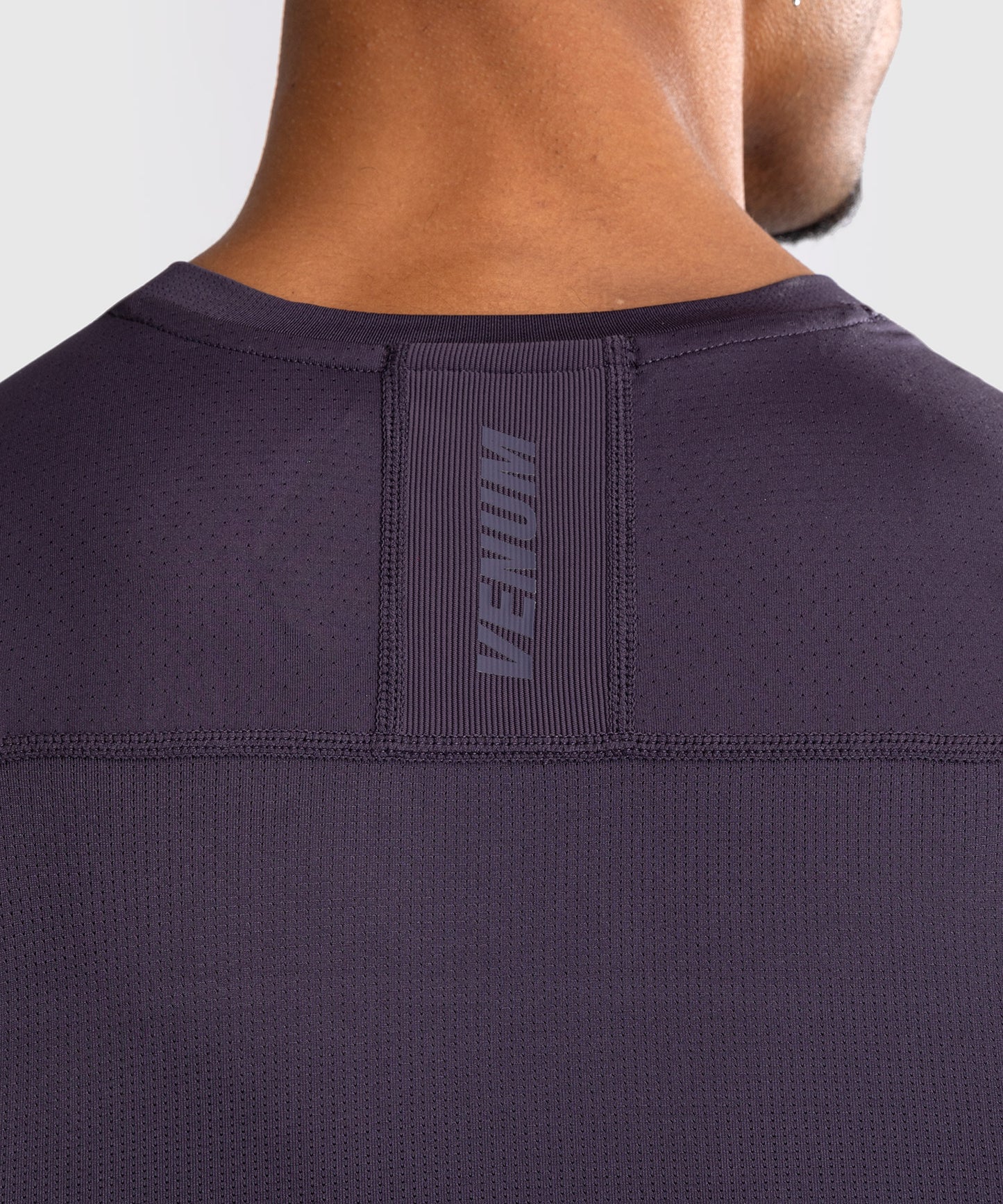 Venum G-Fit Air Herren Ärmelloses Rashguard - Tiefpurpur