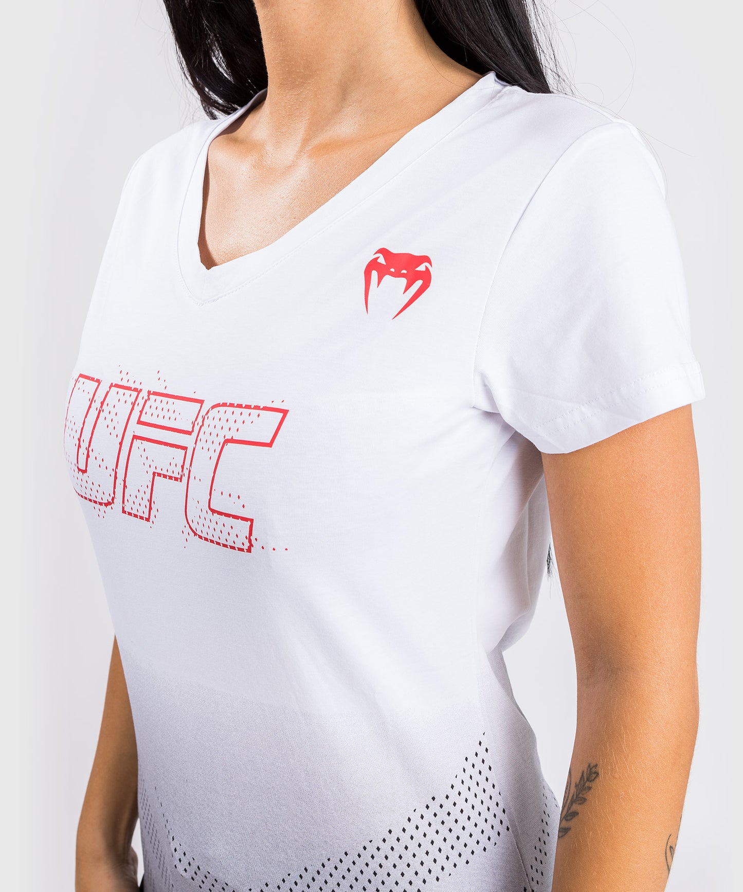 UFC Venum Authentic Fight Week Damen Kurzarm T-Shirt - Weiß