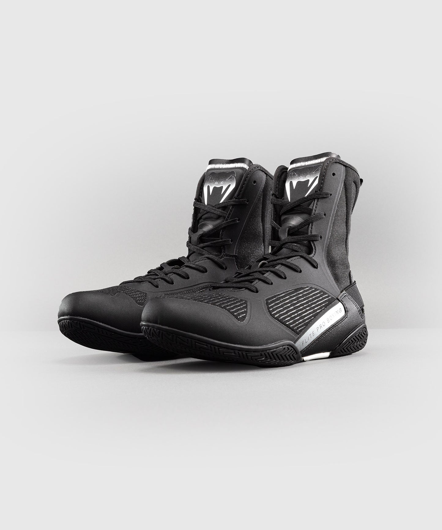 Venum Elite Neo Boxing Shoes - Black/White
