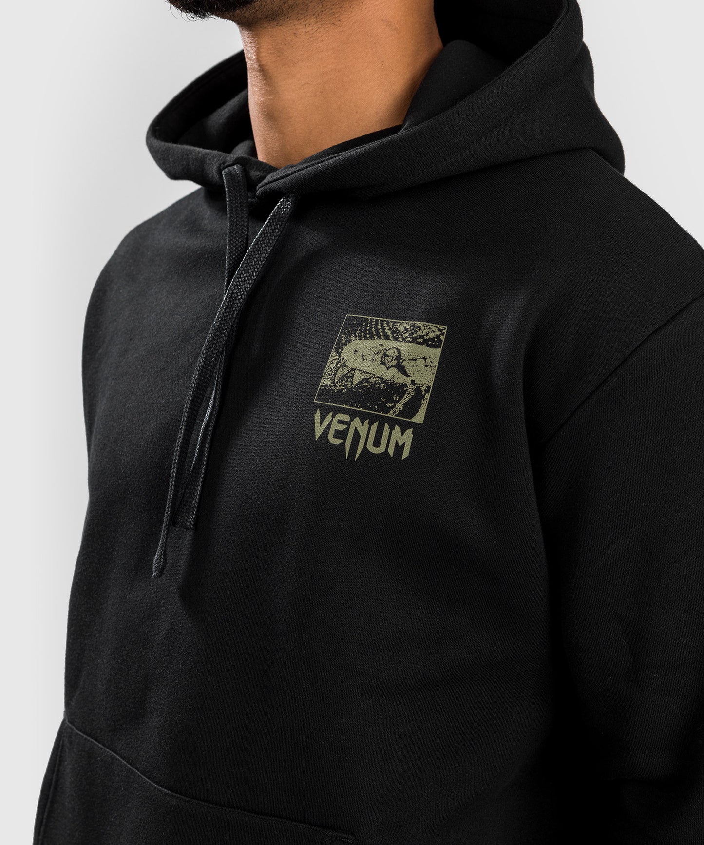 Sweatshirt à Capuche Venum Fangs - Coupe Droite - Noir