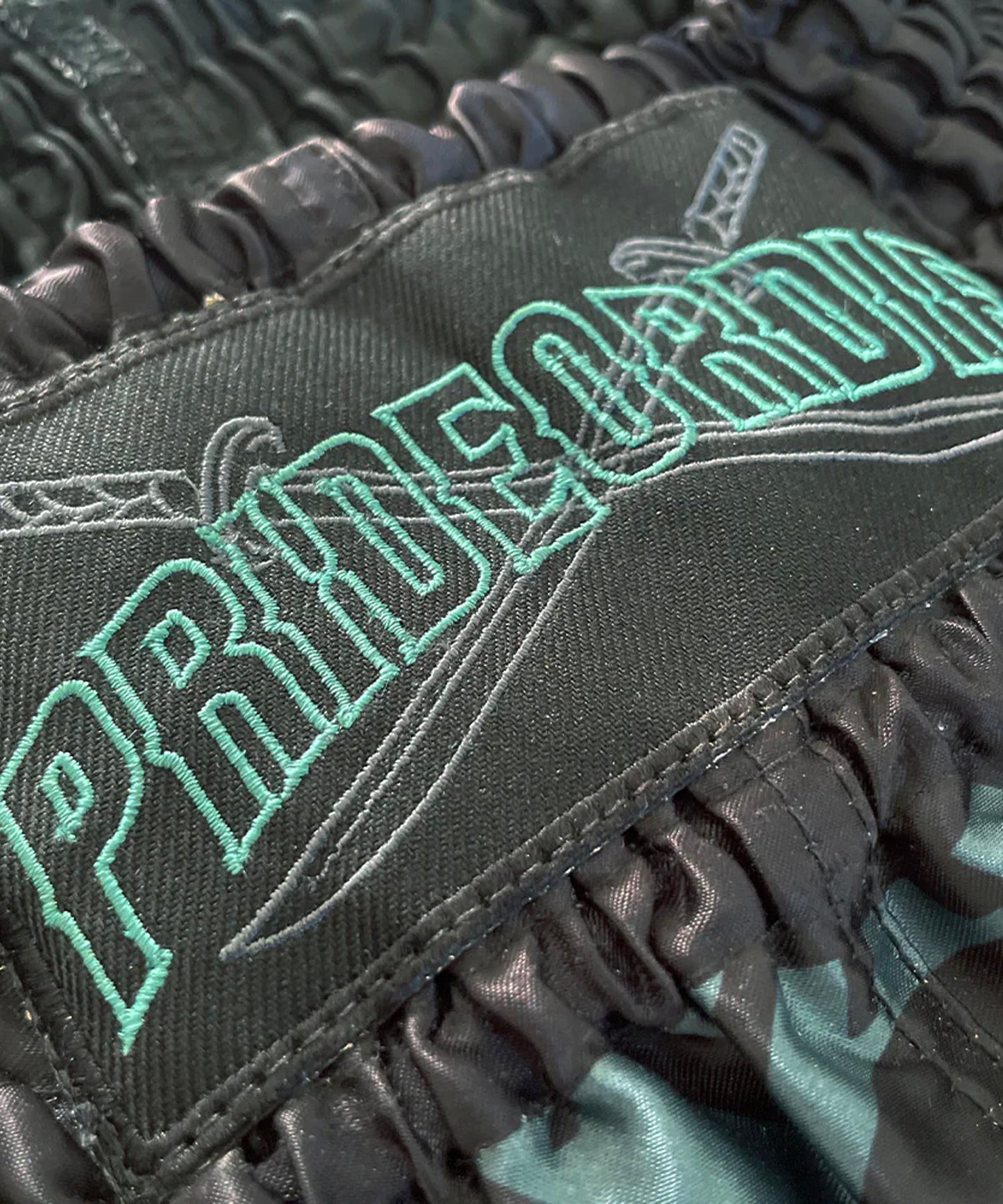Pride Samurai Muay Thai Shorts - Schwarz