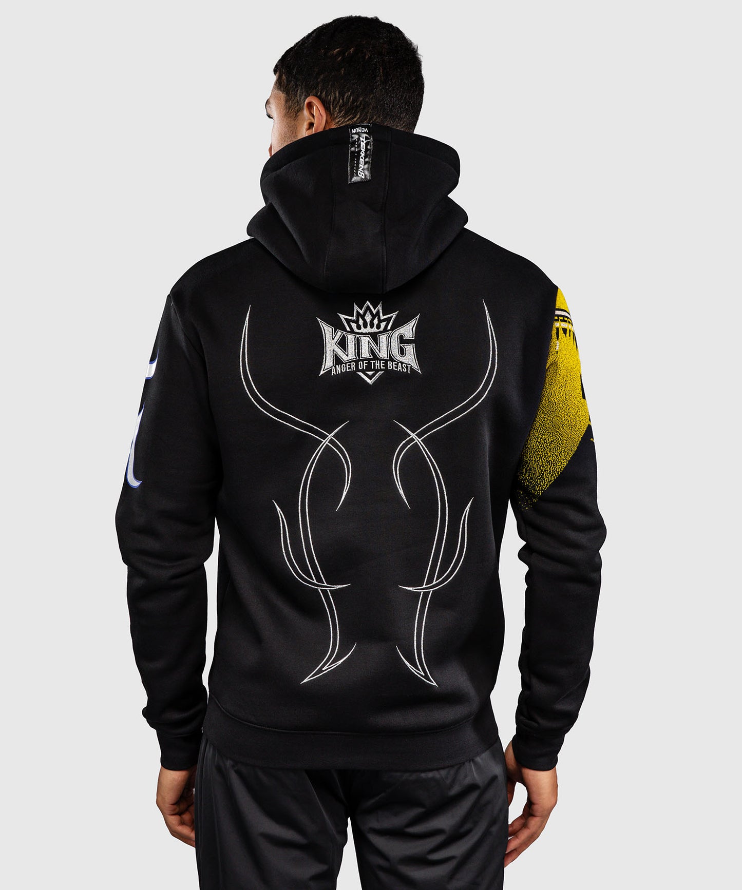 Venum x TEKKEN 8 Felpa con Cappuccio - King - Nero/Giallo