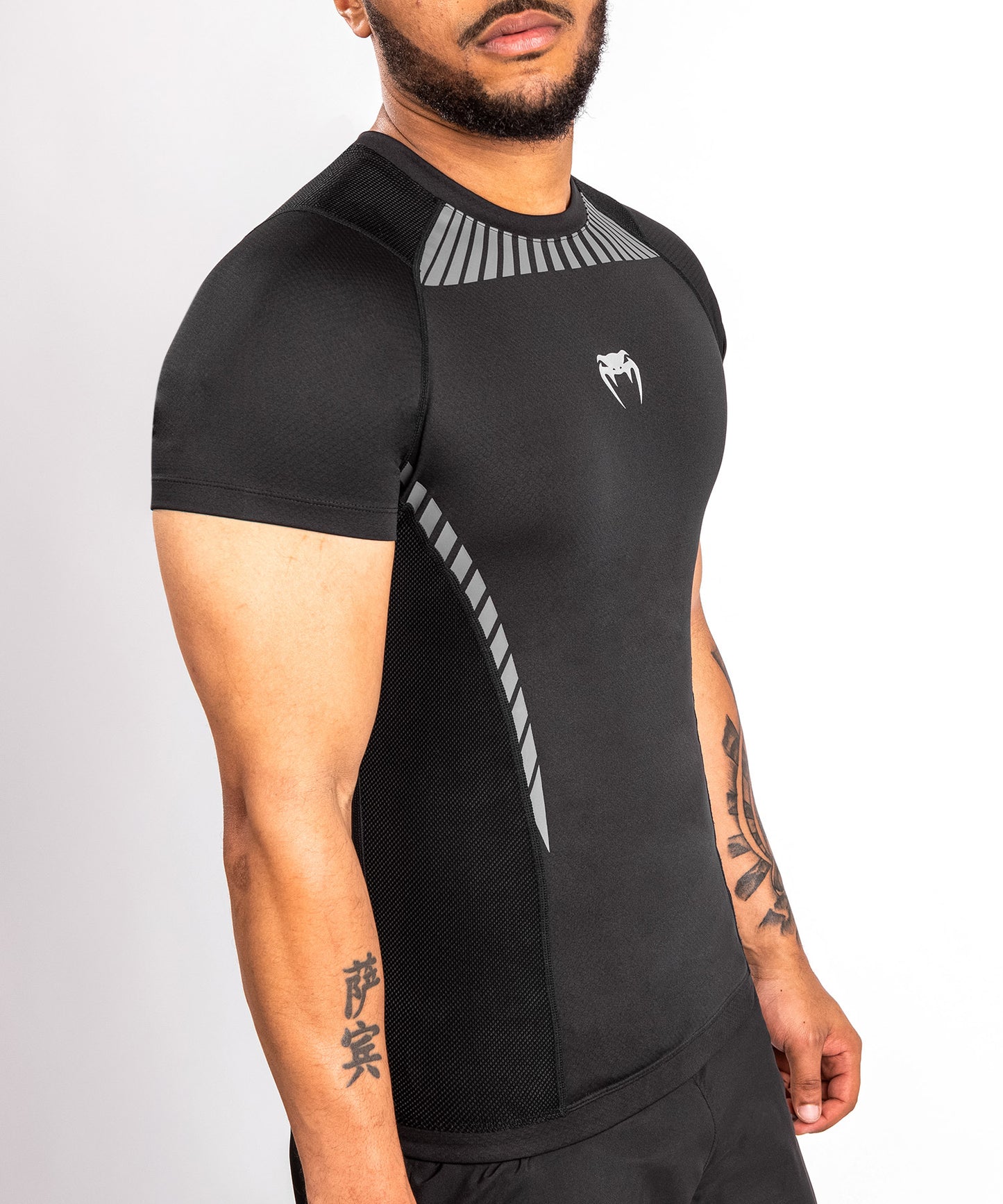 Venum Jaws 2.0 Rashguard - Kurzarm - Schwarz
