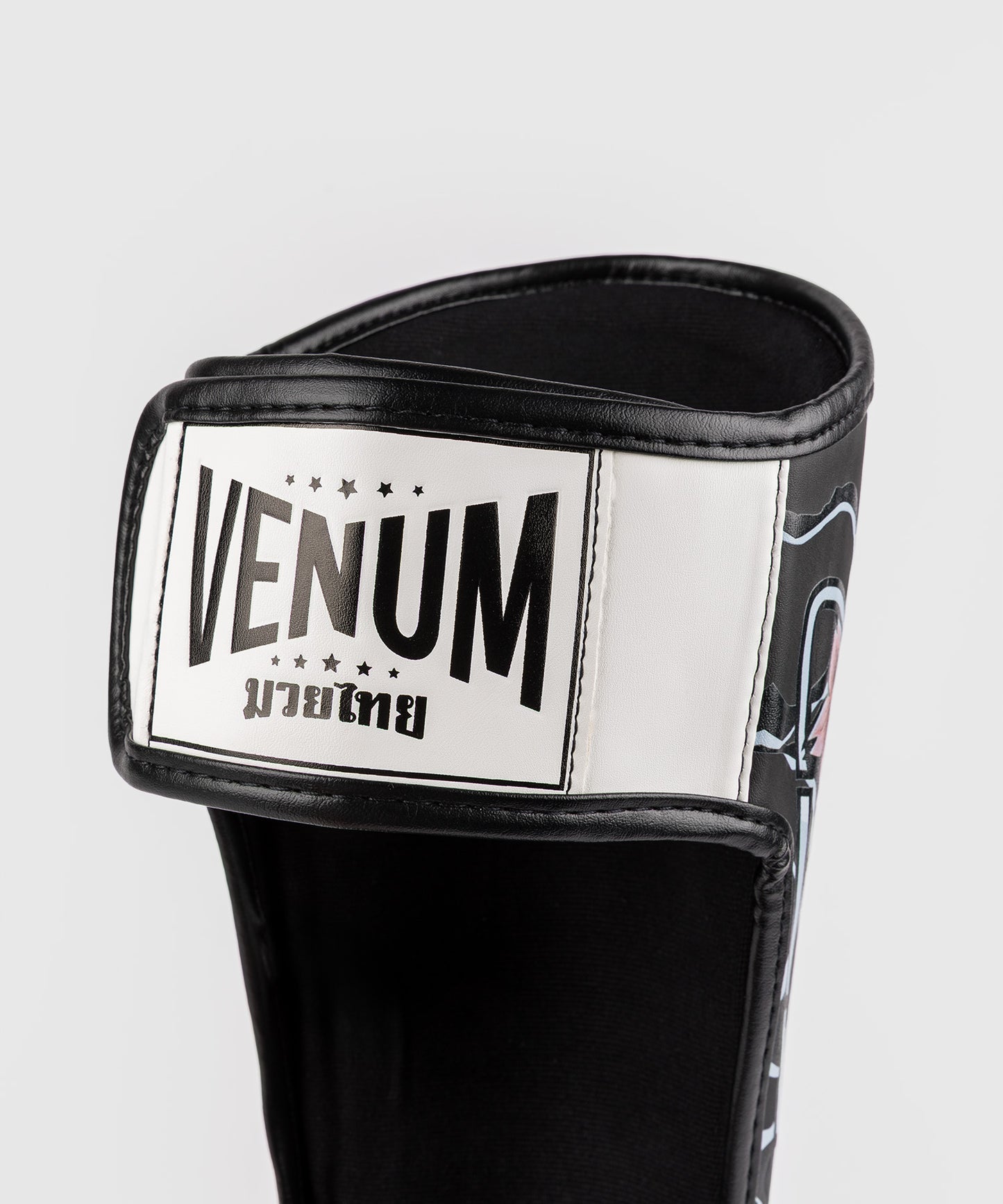 Venum x Tawanchay Shinguards Black/White