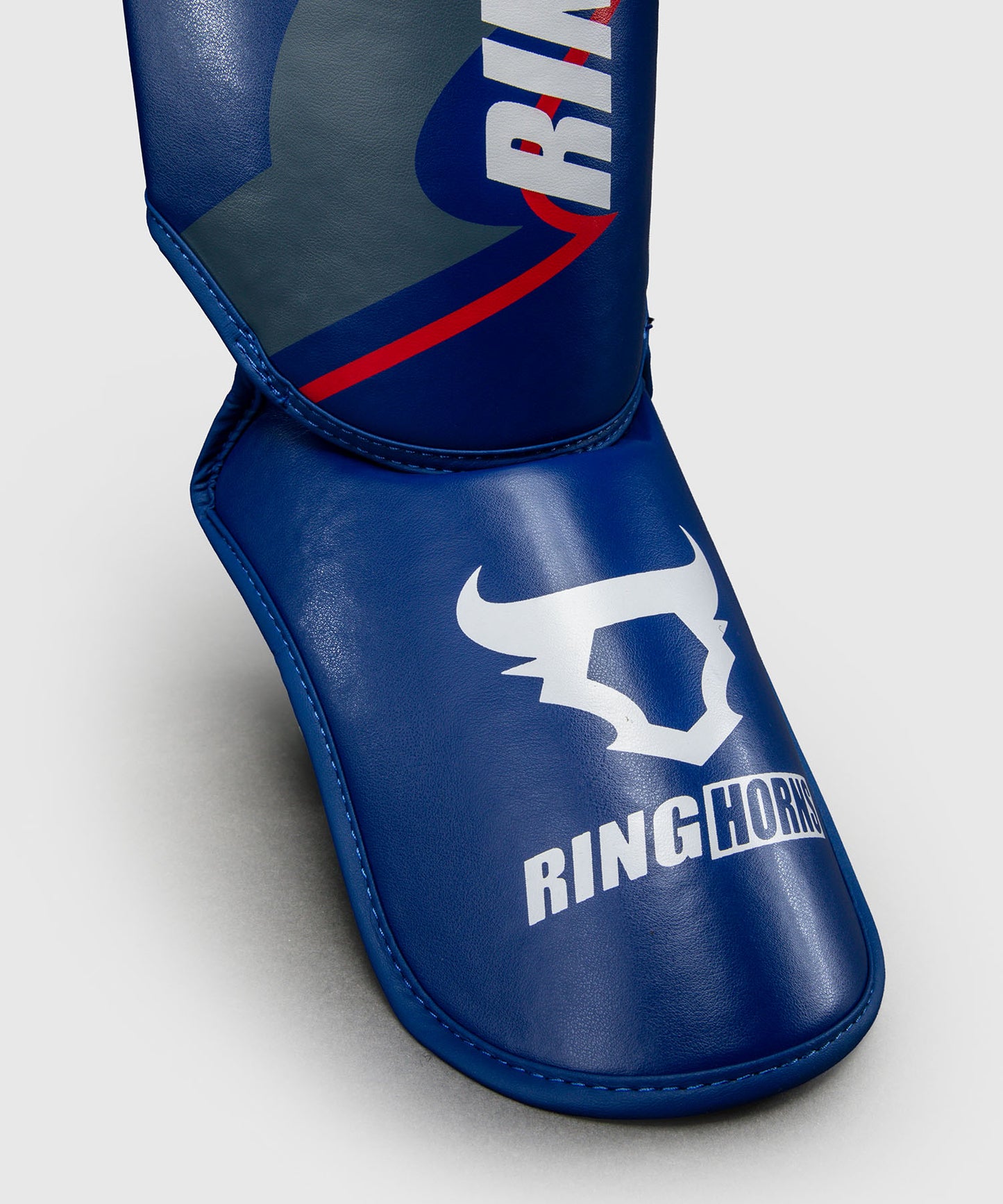 Ringhorns Charger by Venum Paratibie – Blu Navy/Rosso