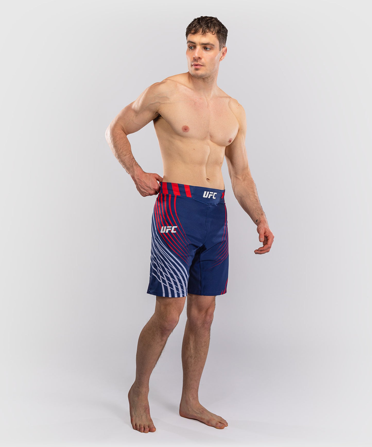 Official UFC Freedom 250 by Venum Authentic Fight Night Fight Shorts im Long Fit für Herren - Blau
