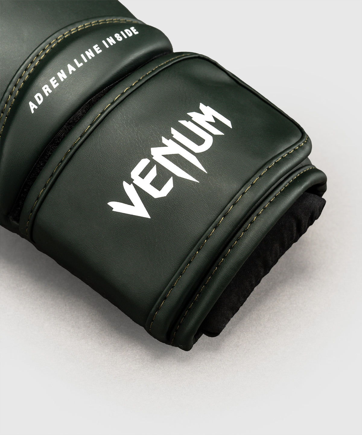 Venum Contender 1.5 Boxing Gloves - Green/White