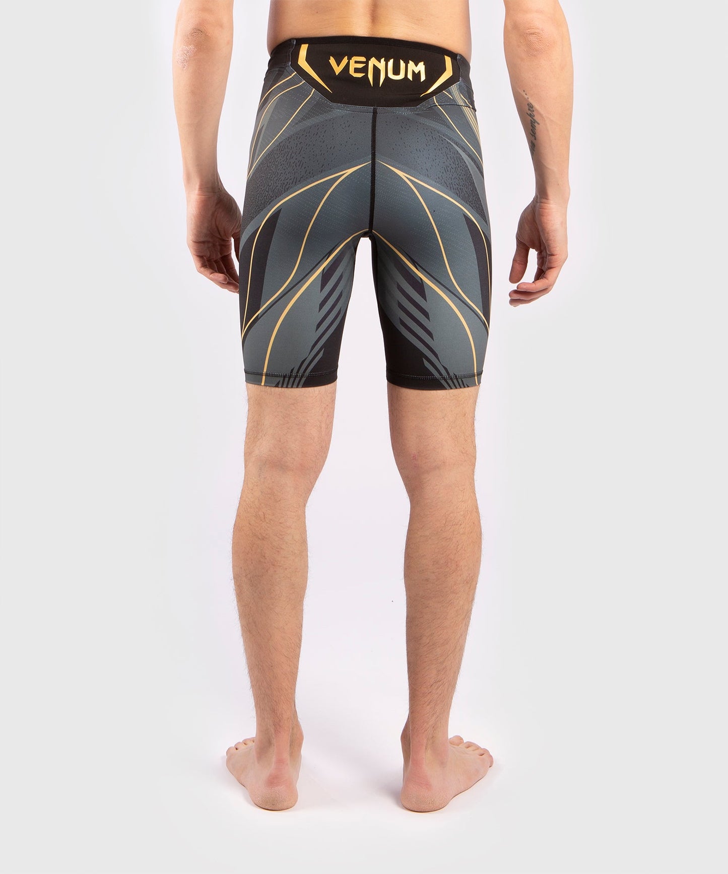 Venum Pro Line Herren UFC Kompressionsshorts - - - - - - - - - - - -. Champion