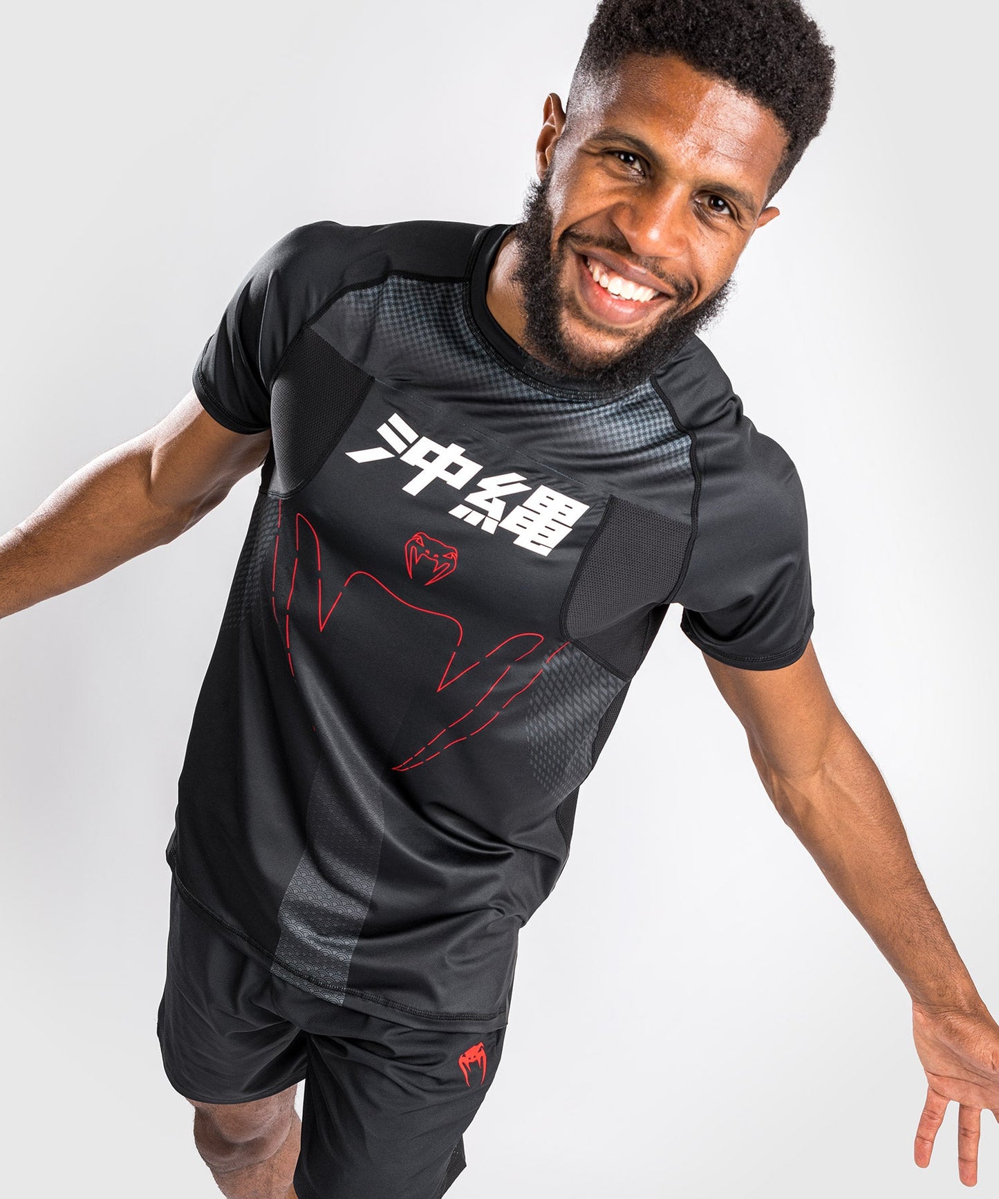 Dry Tech T-Shirt - Kurze Ärmel - Venum Okinawa 3.0 - Schwarz/Rot