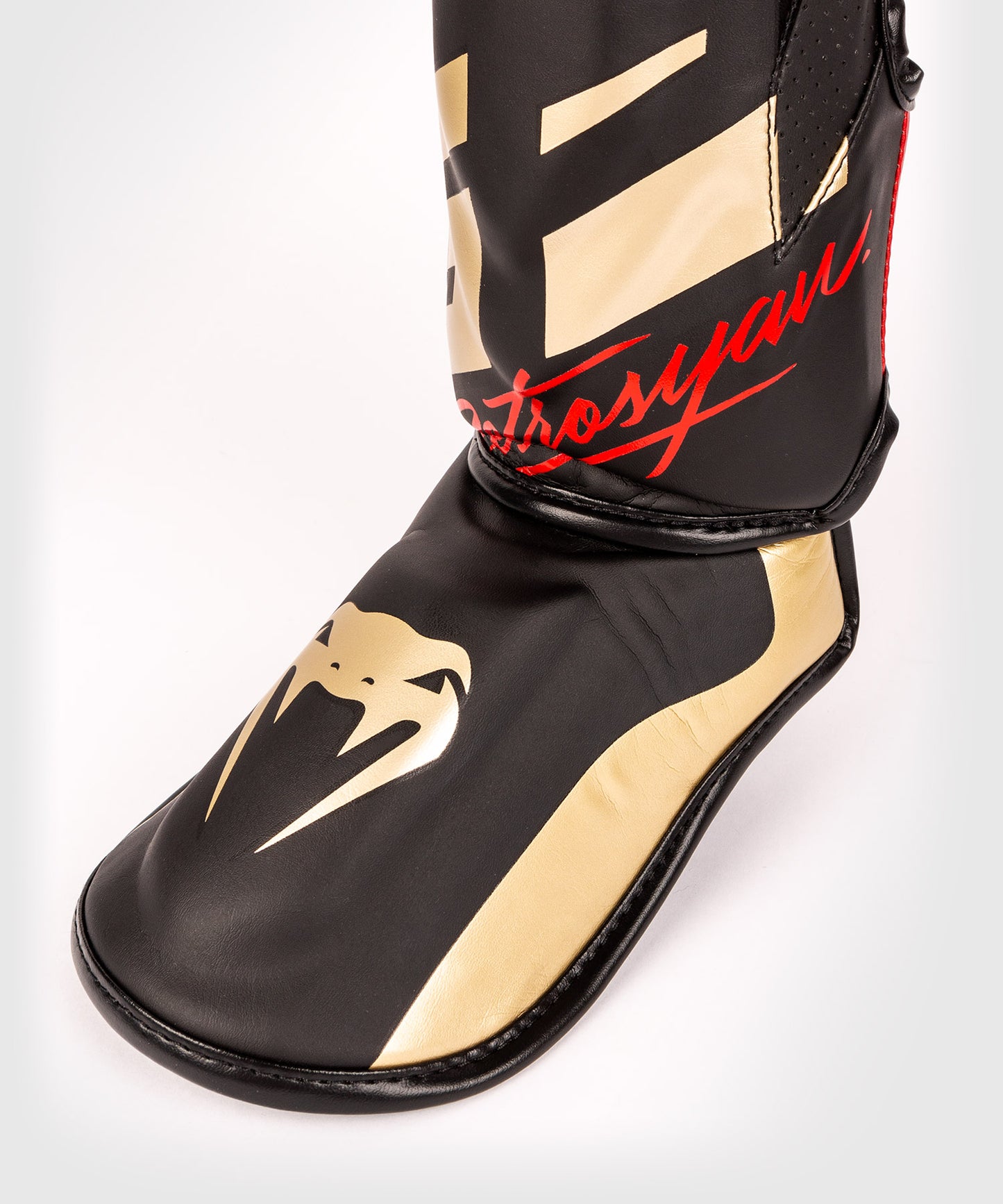 Venum Petrosyan 2.0 Schienbeinschützer - Schwarz/Gold